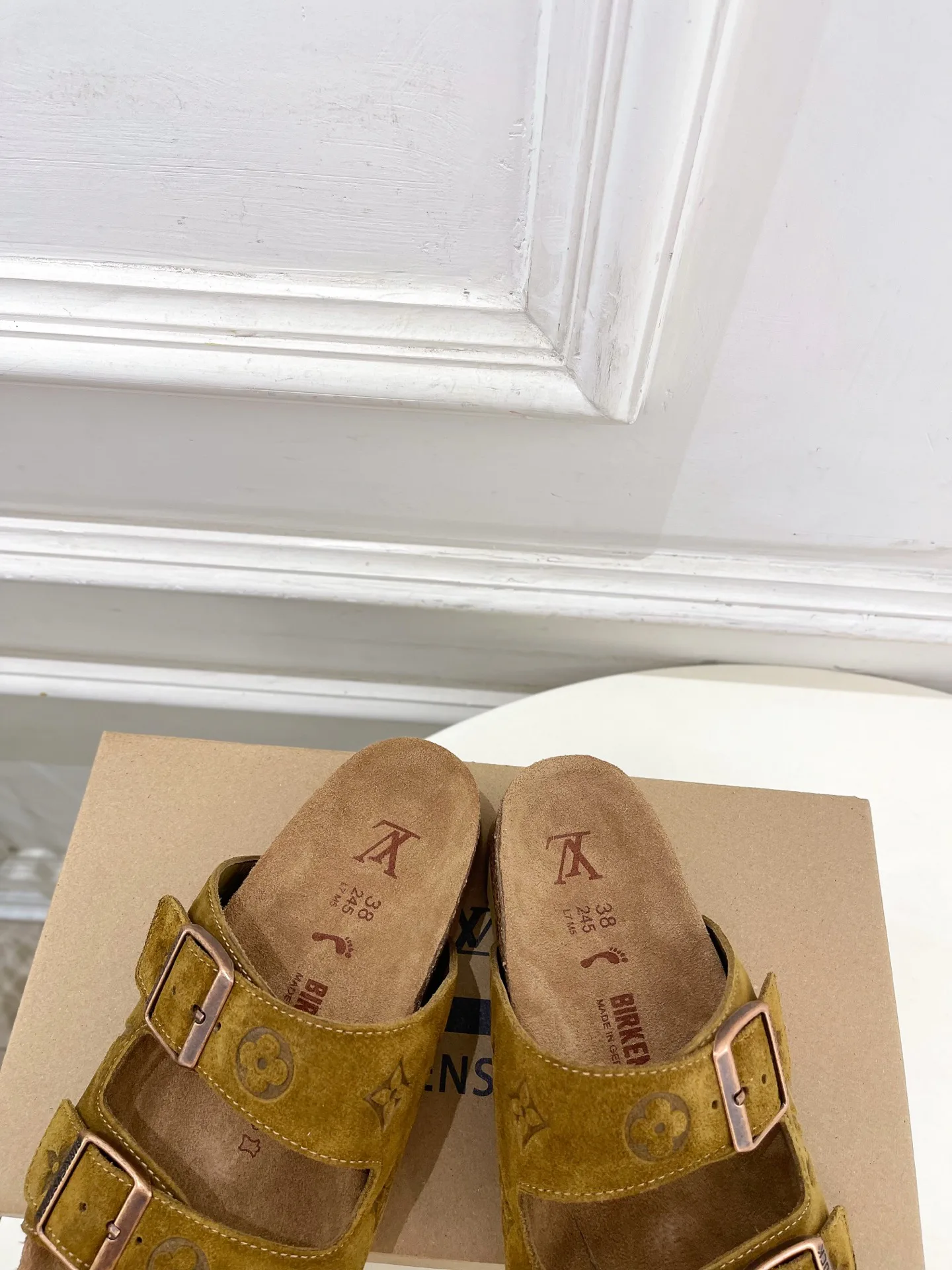 Сандалии Женские Louis Vuitton 11539496