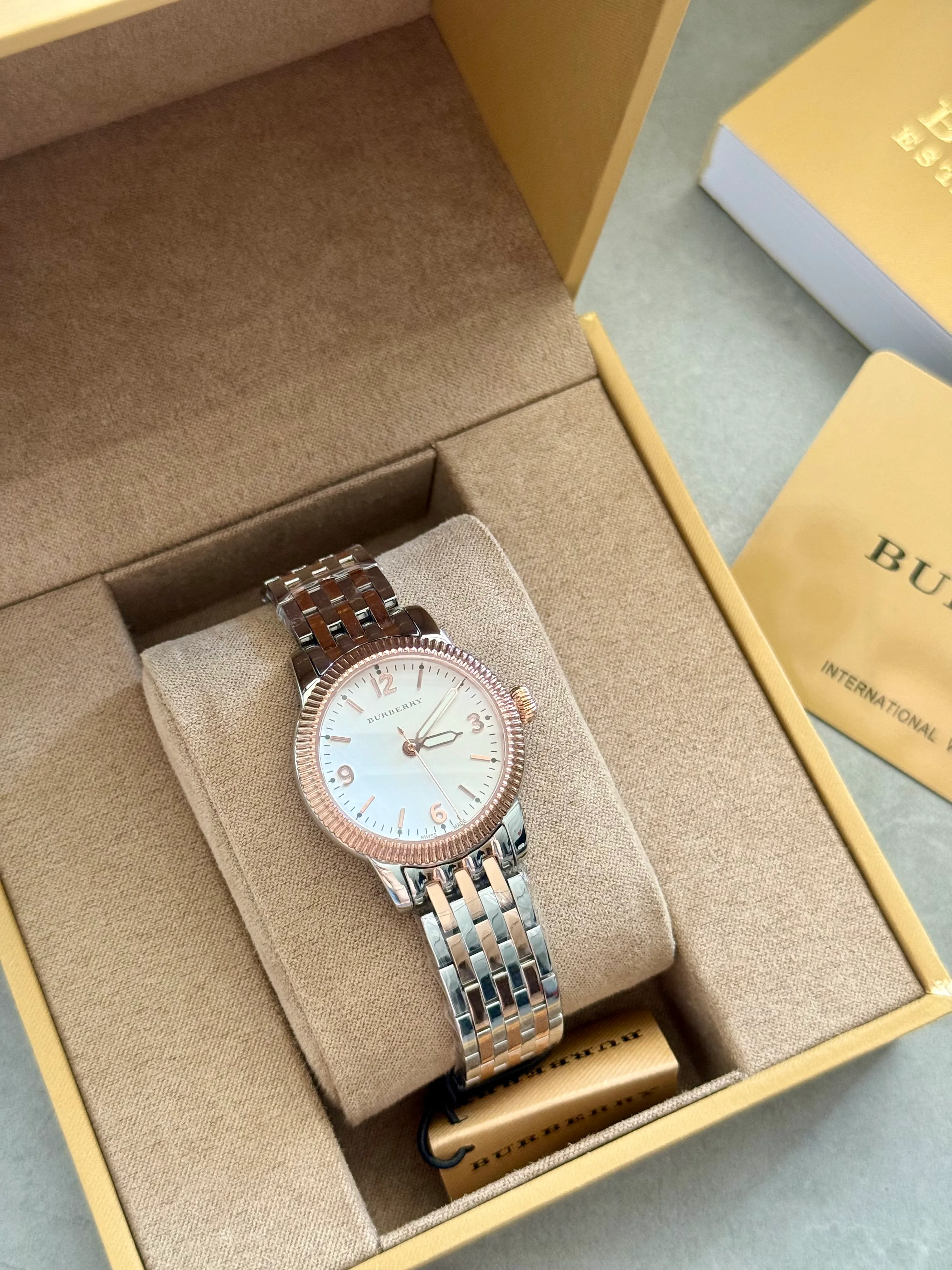 Часы Женские Burberry 88409