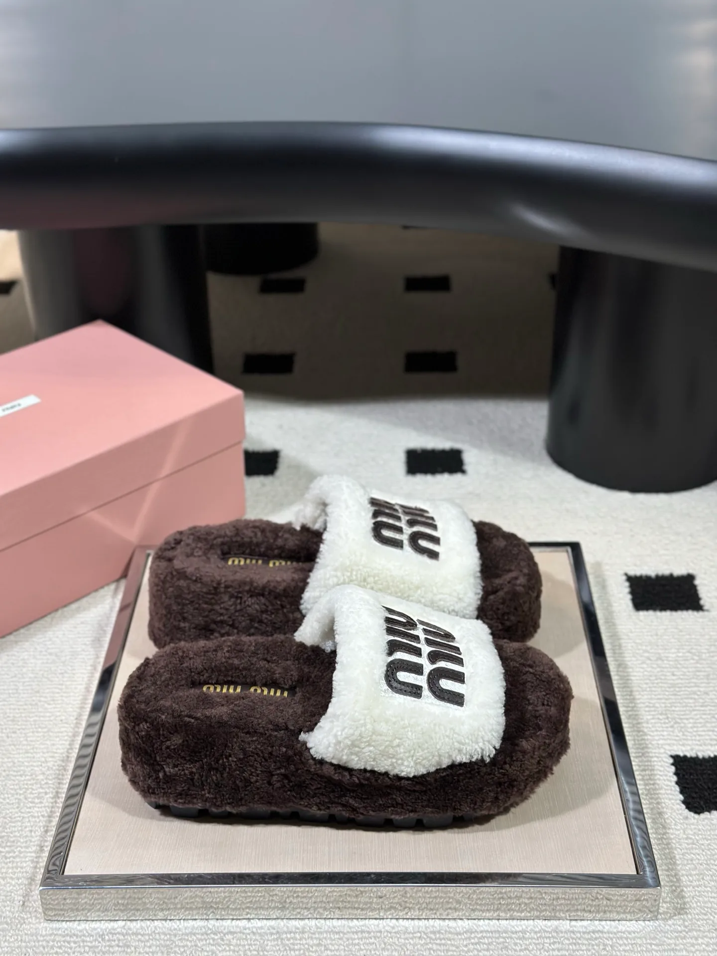 Тапочки Женские Miu Miu 18638349
