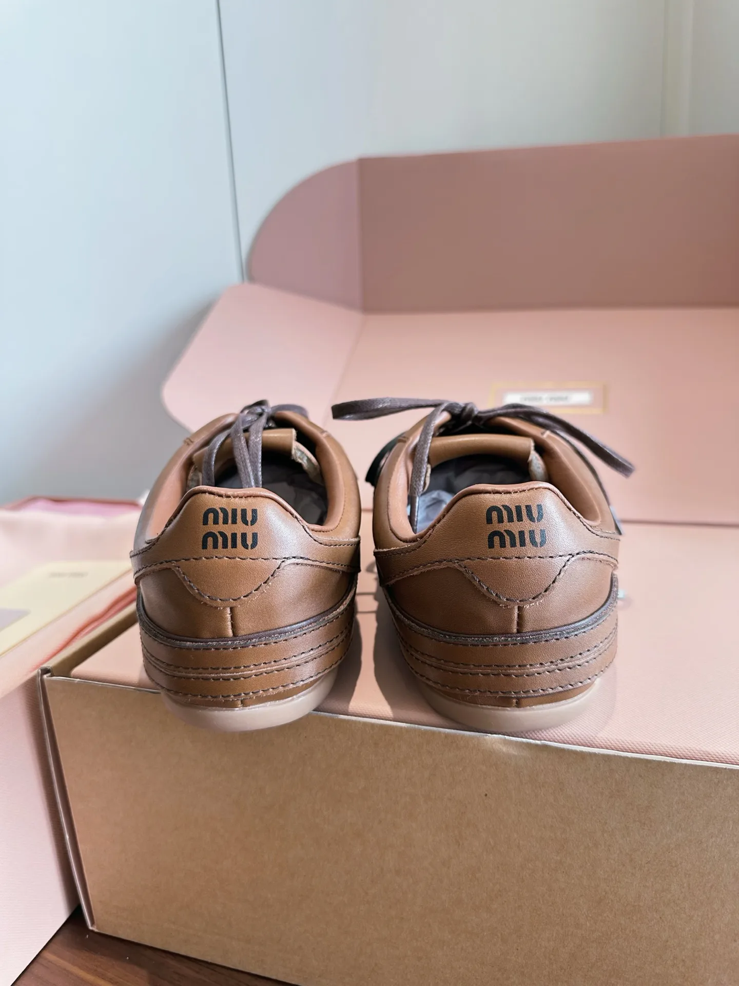 Кроссовки Женские Miu Miu 18444006