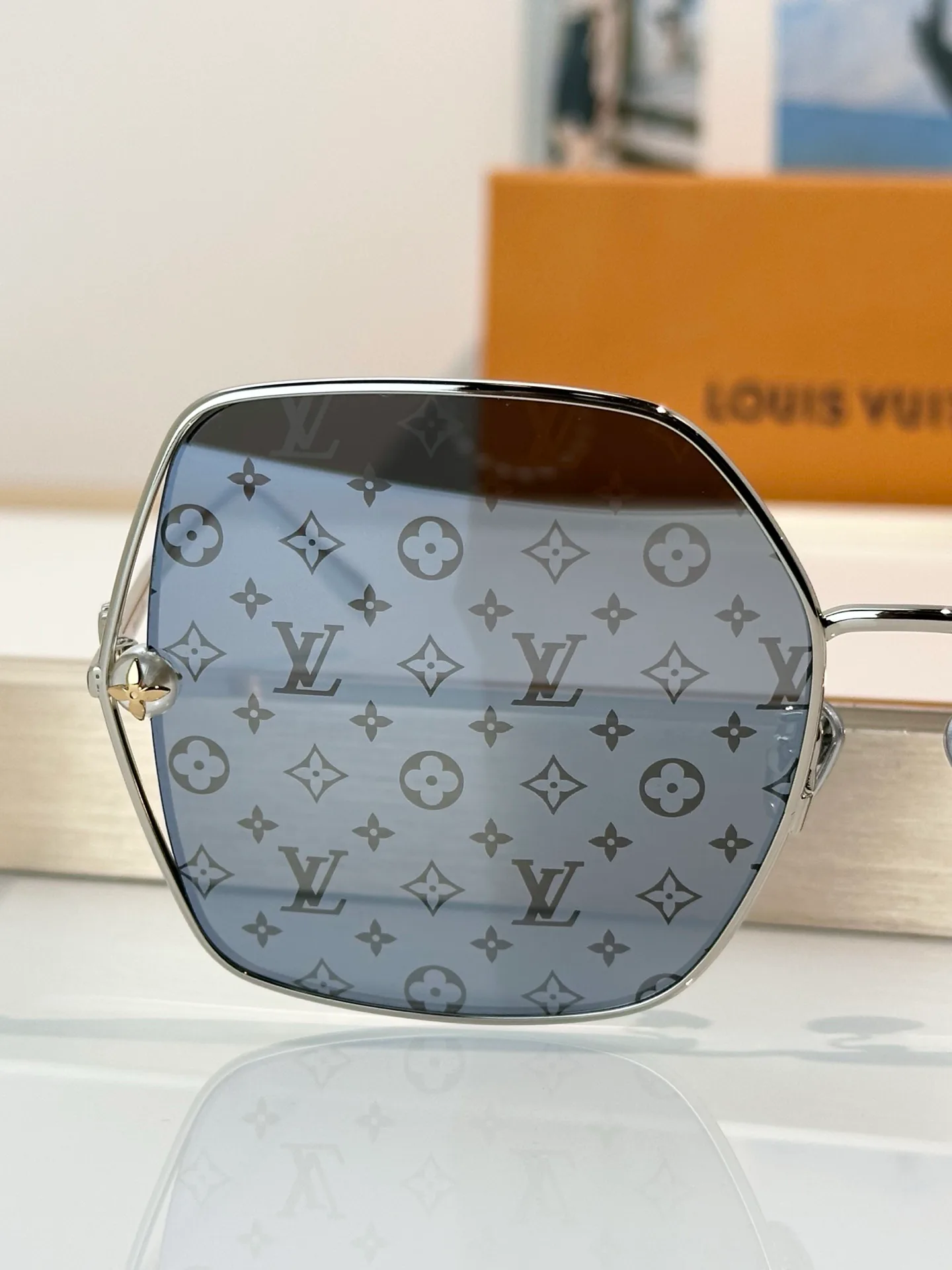 Очки Louis Vuitton 13541165