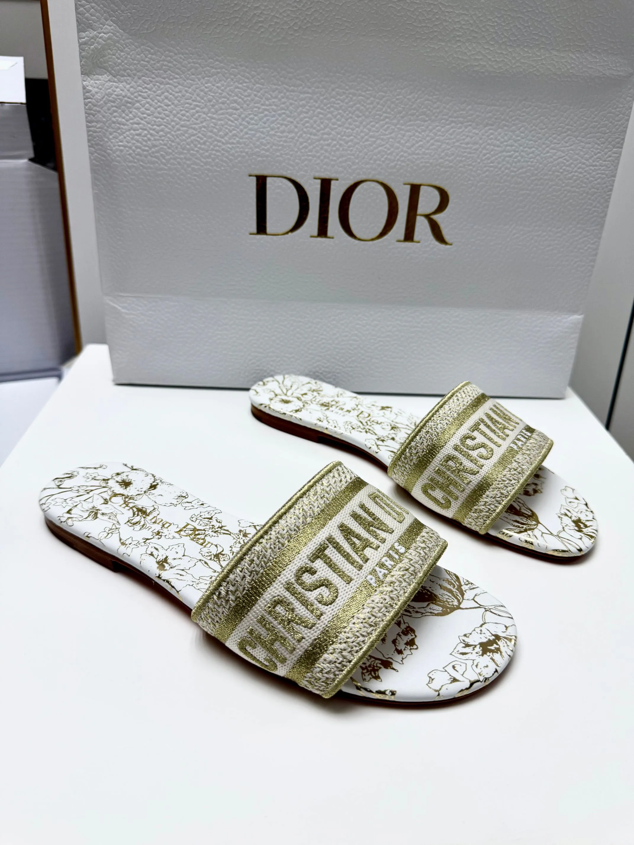 Сандалии Женские Christian Dior 12877372