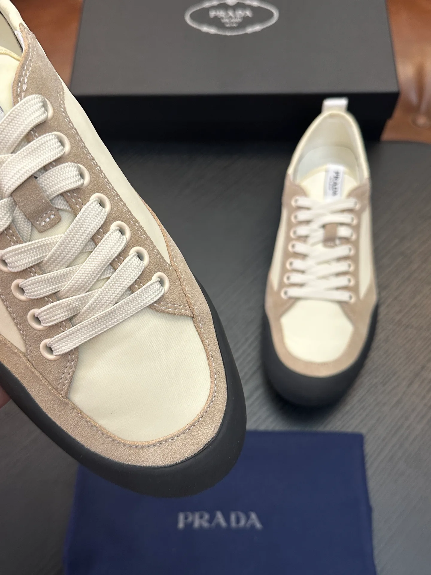 Кроссовки Мужские Prada 11858397