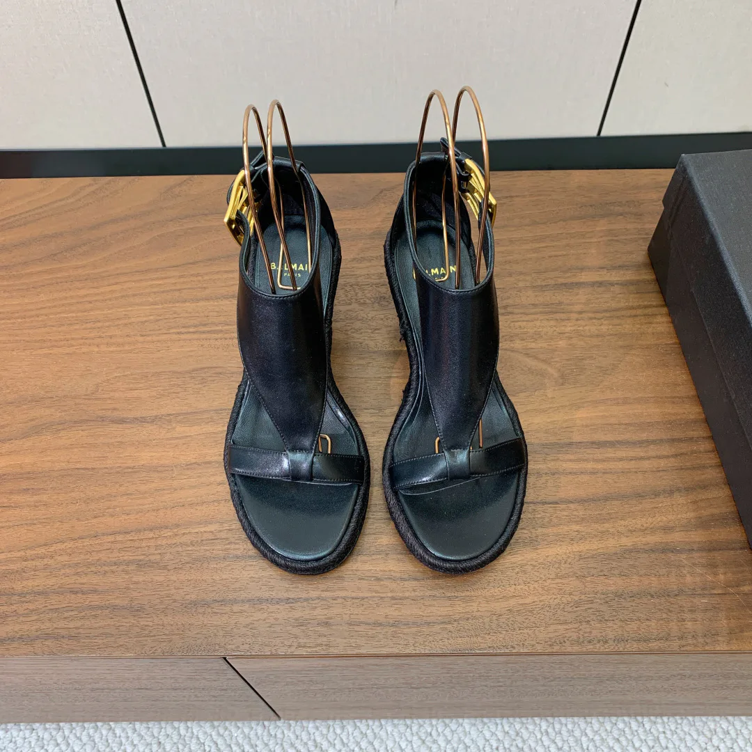 Босоножки Женские Balmain 11886647