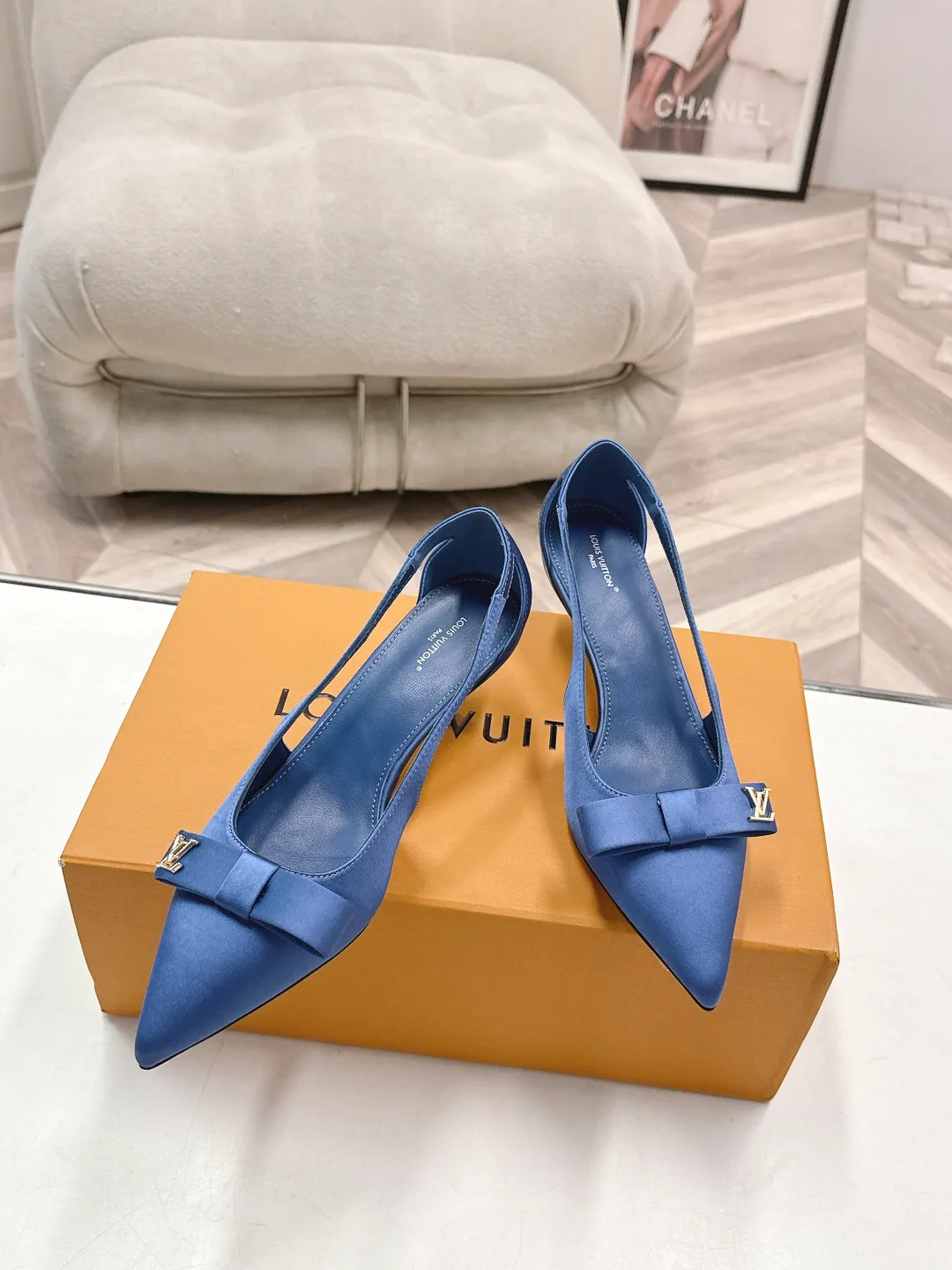 Туфли Женские Louis Vuitton 17578118
