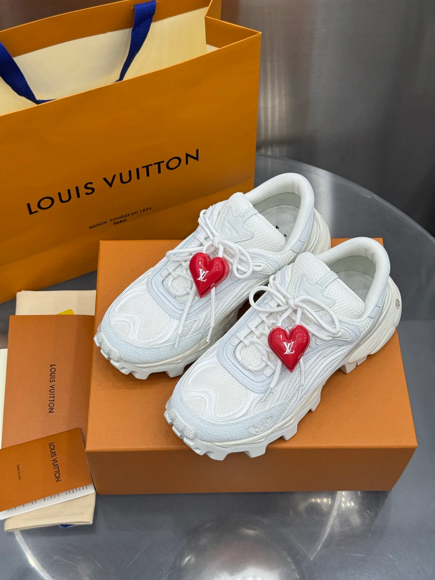 Кроссовки Мужские Louis Vuitton 18202620