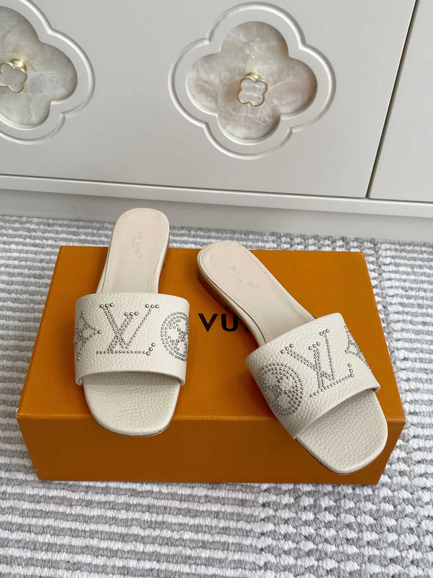 Сандалии Женские Louis Vuitton 13185495