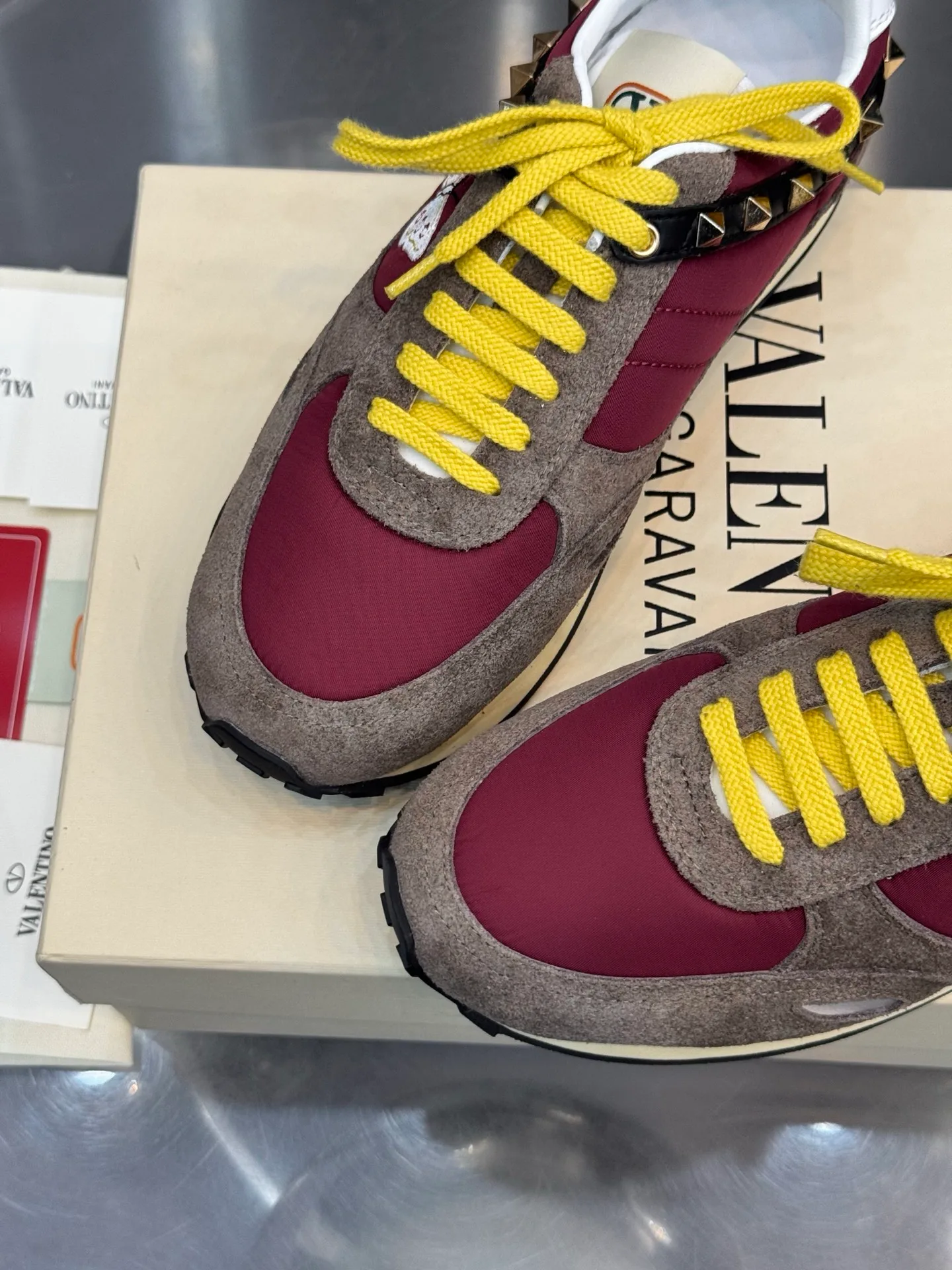 Кроссовки Женские Valentino 18202511