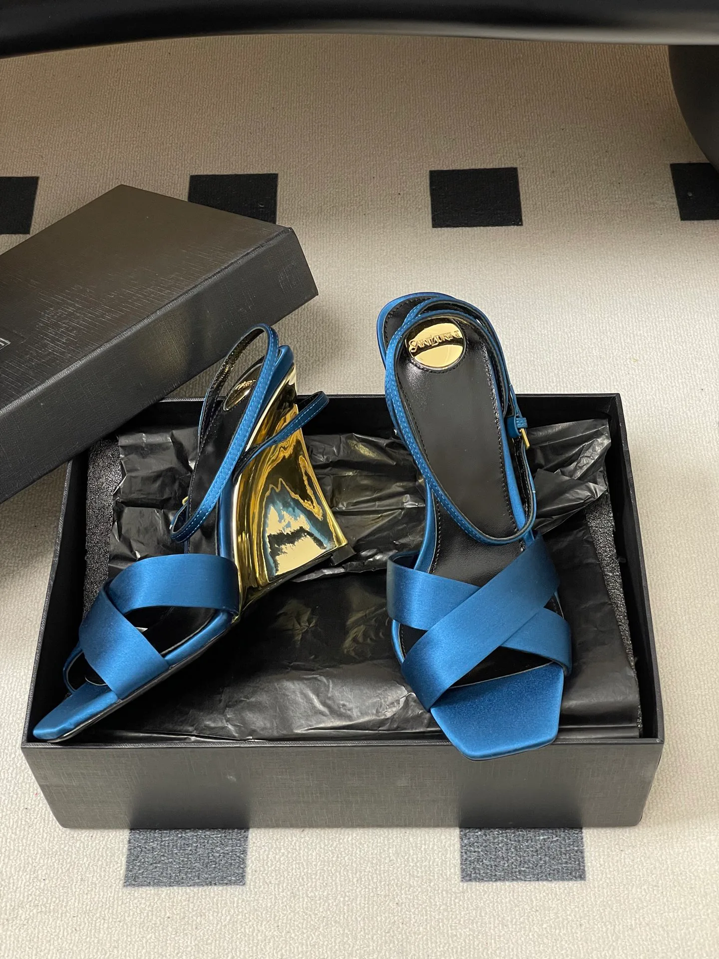 Босоножки Женские Saint Laurent 2597142
