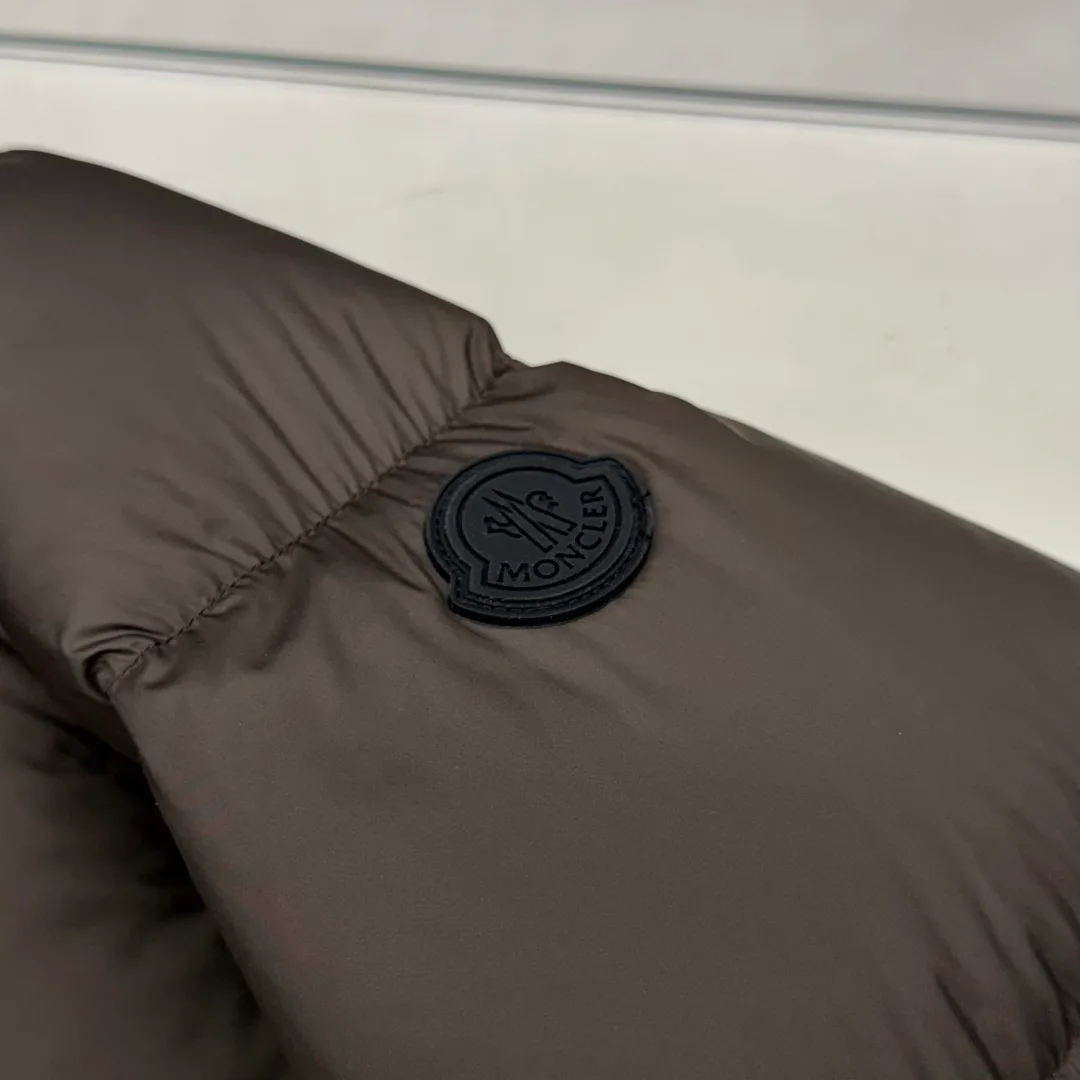 Куртки И Пуховики Мужские Moncler 17391904