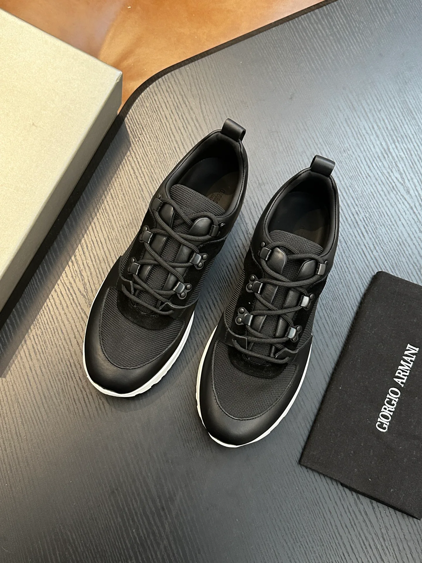 Кроссовки Мужские Armani 5040484