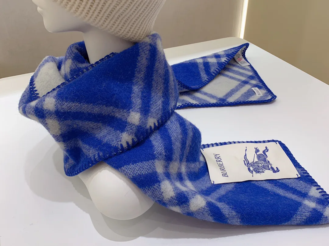 Шарфы Burberry 347519