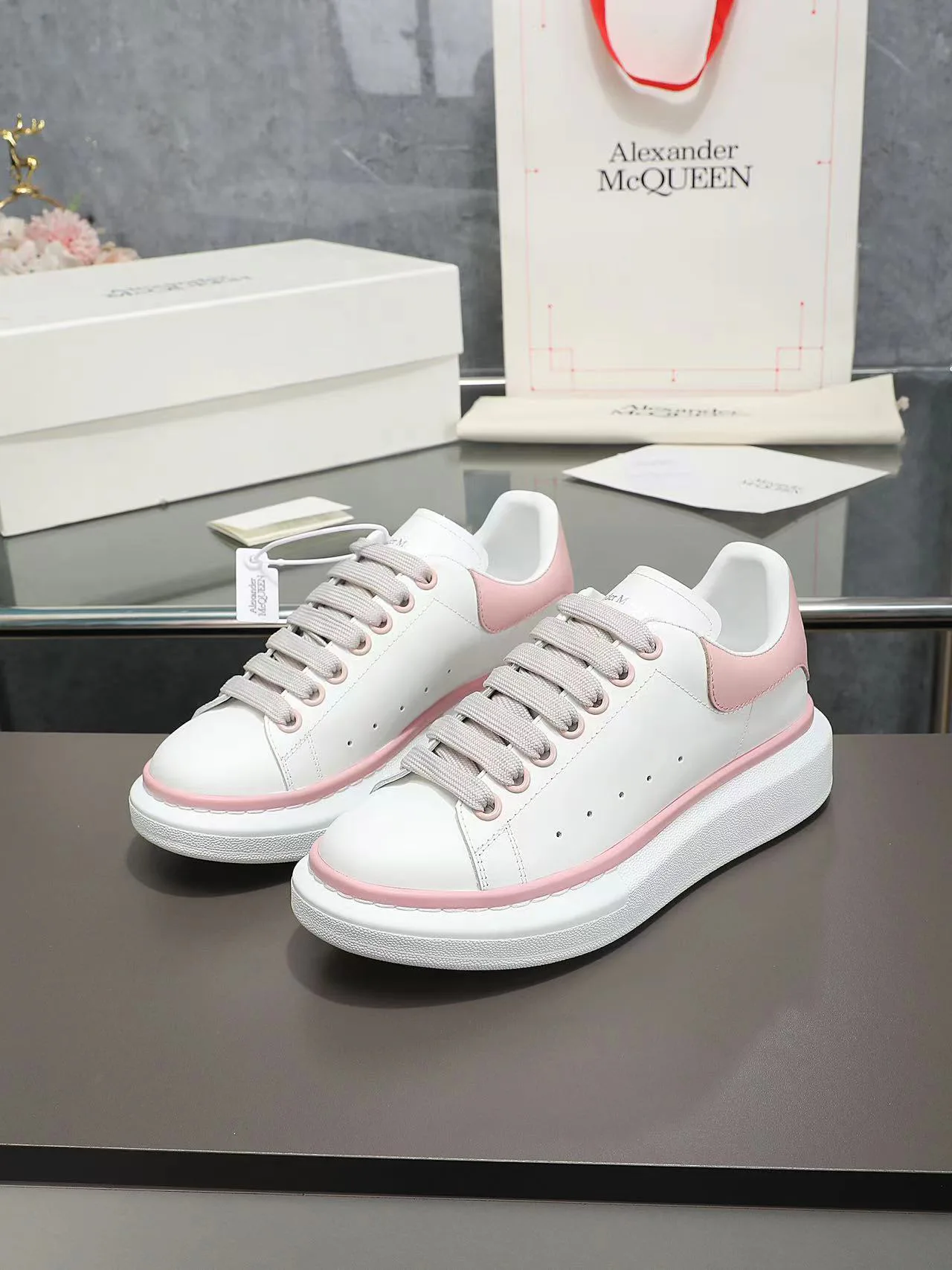 Кроссовки Женские Alexander Mcqueen 1268604