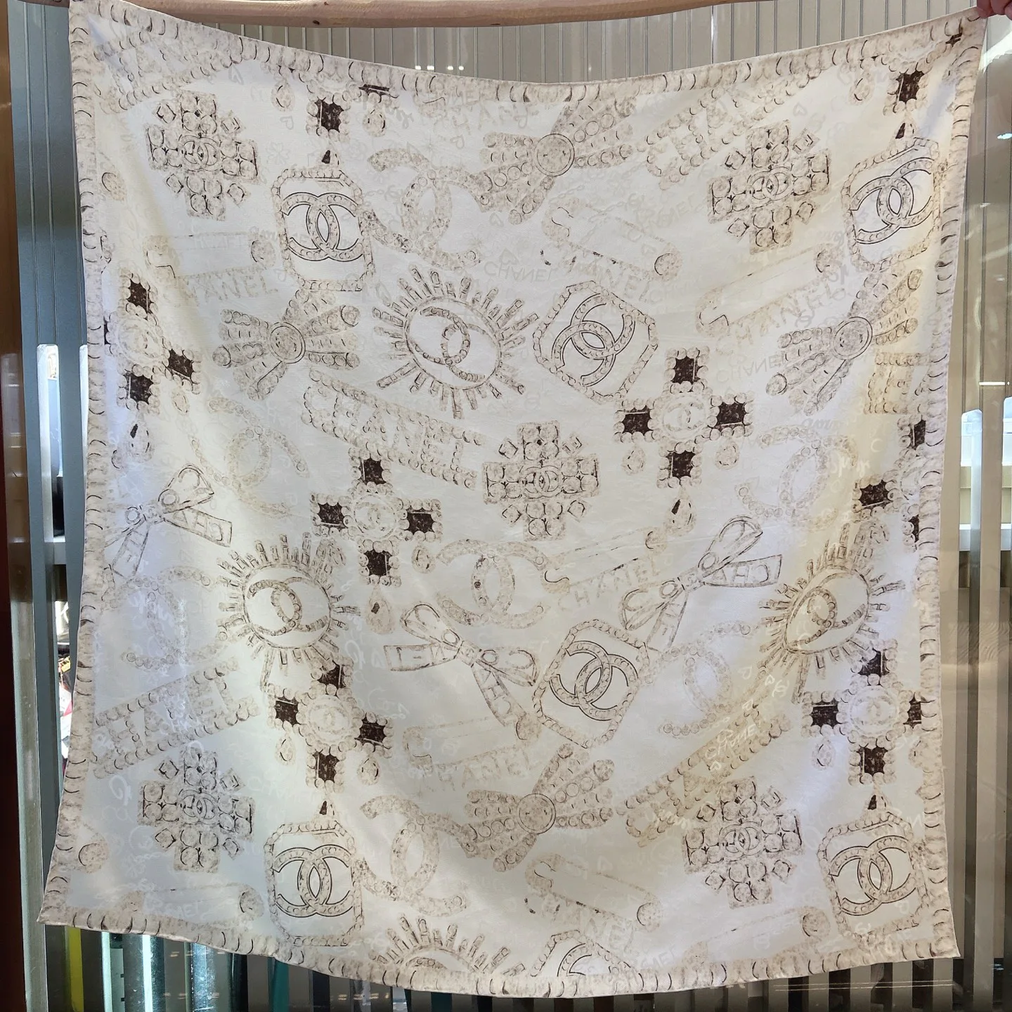 Платки Chanel 17188573