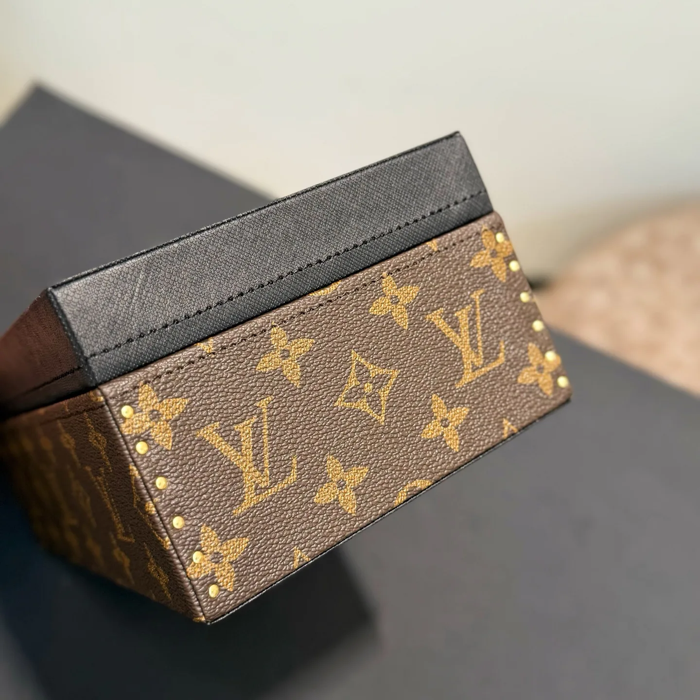 Текстиль Louis Vuitton 4884564
