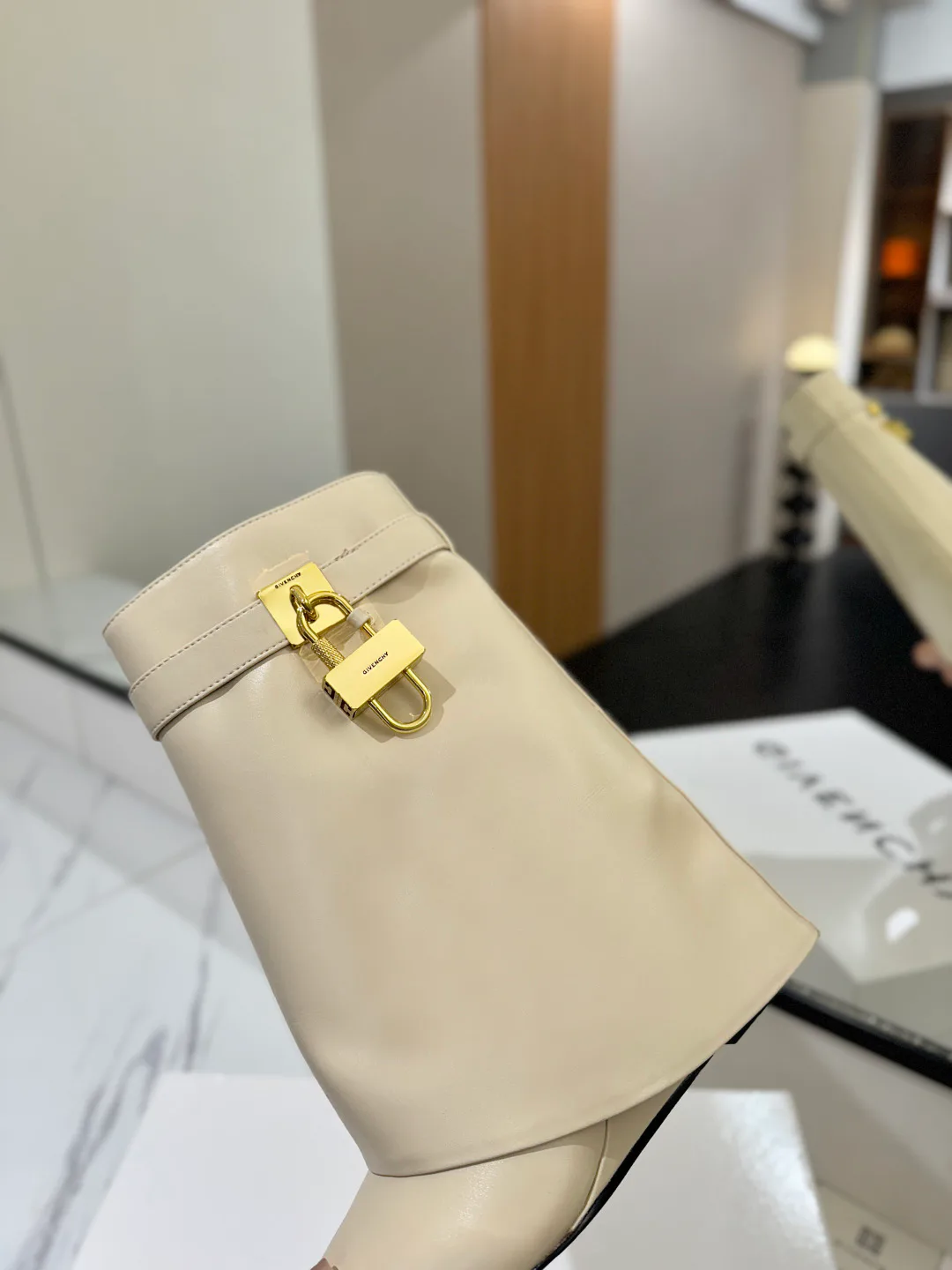 Ботинки Женские Givenchy 1286104