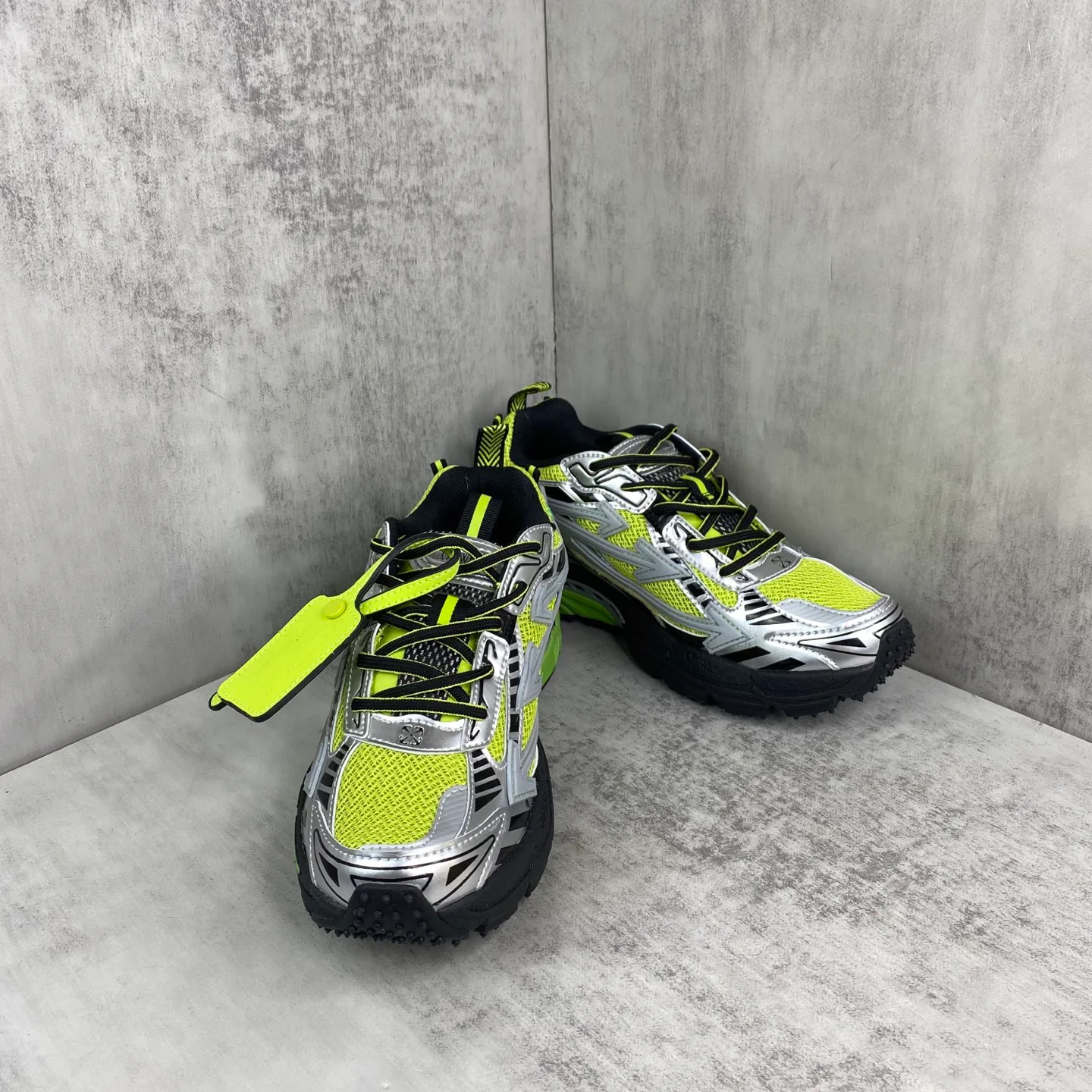 Кроссовки Женские Off-White 860548