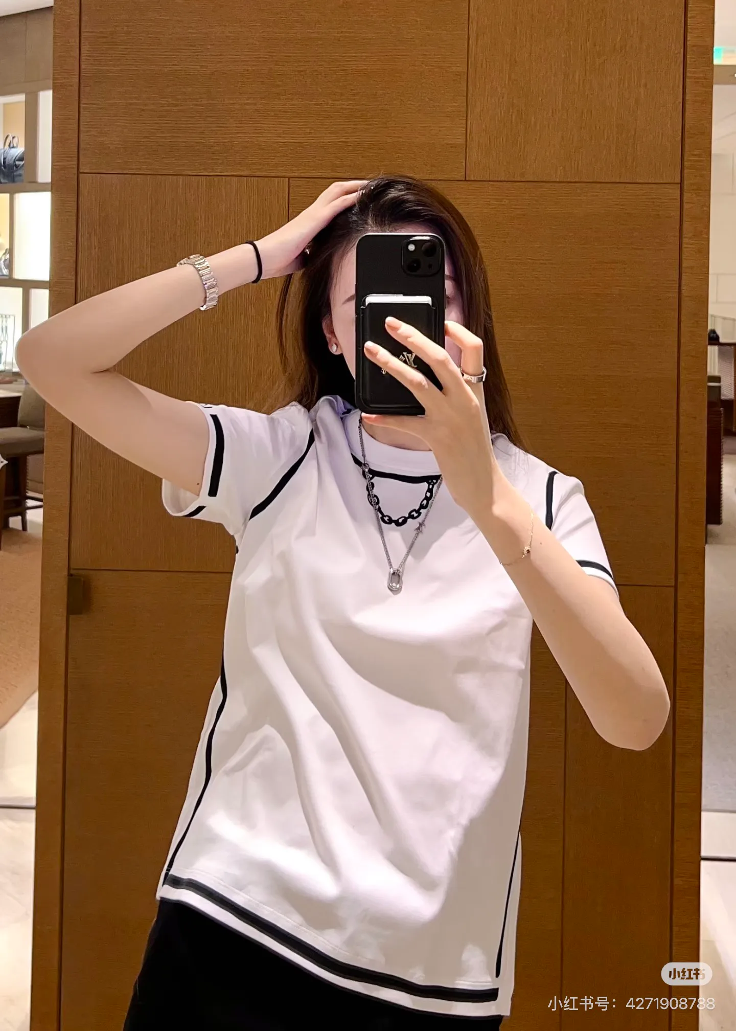 Футболки Женские Louis Vuitton 1827229