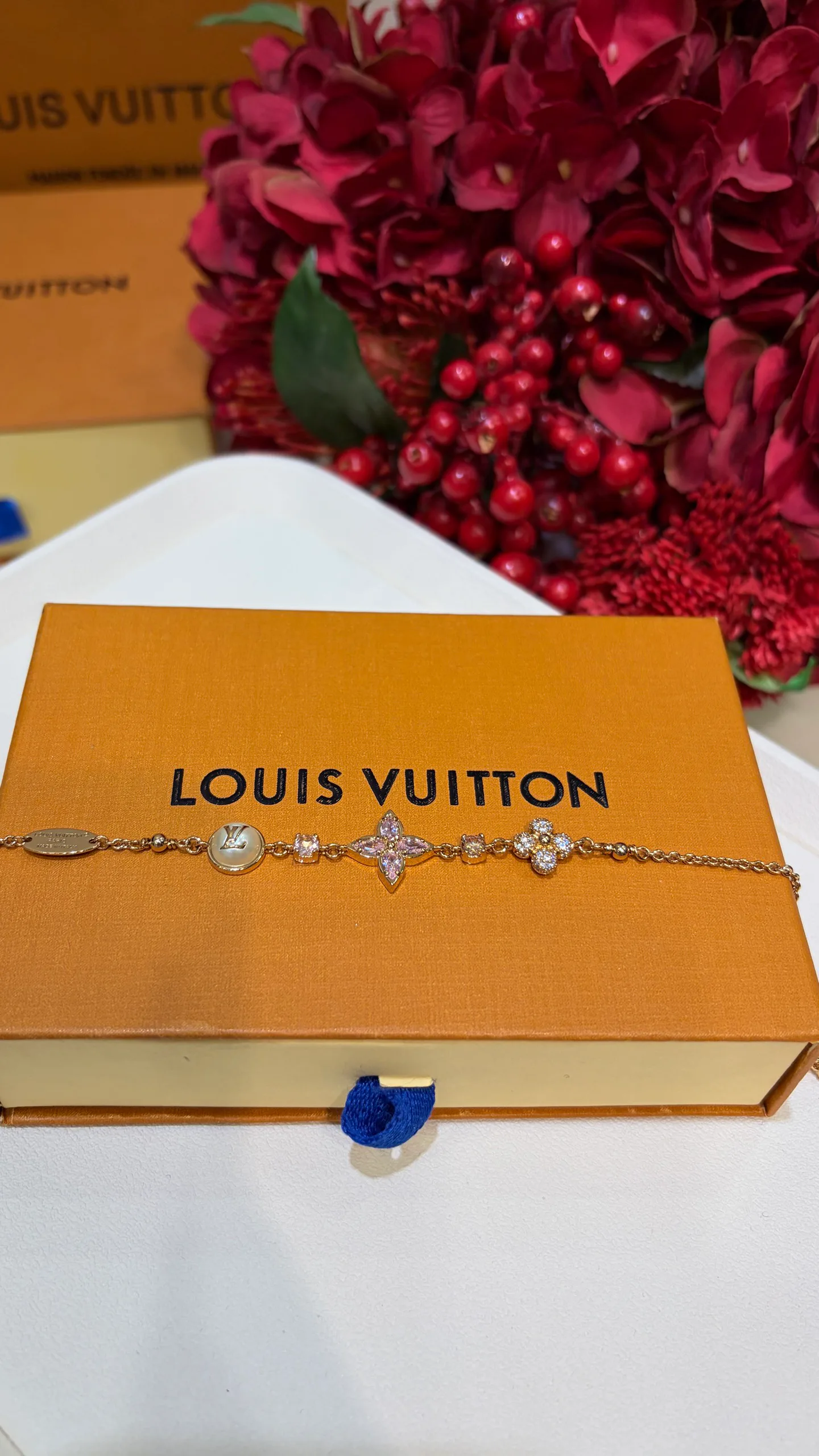 Бижутерия Louis Vuitton 17880920