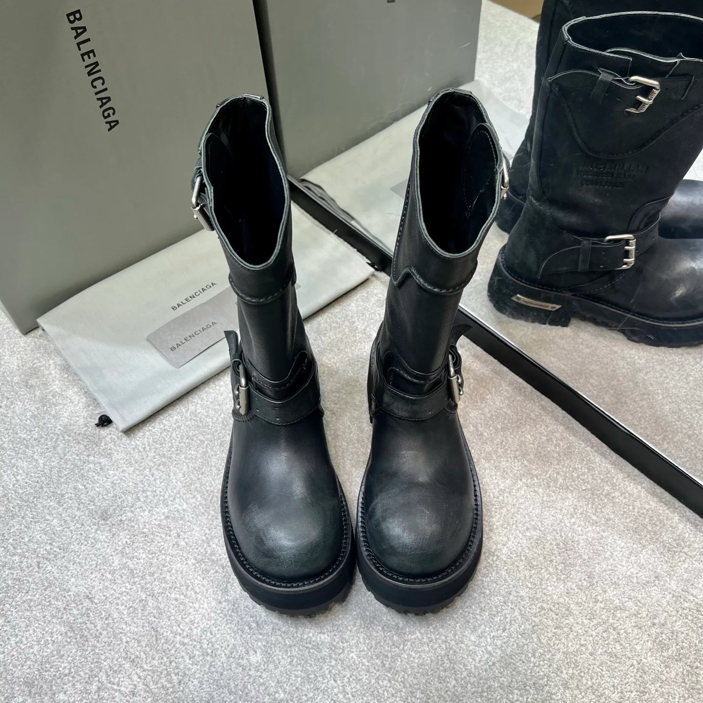 Ботинки Женские Balenciaga 19514816