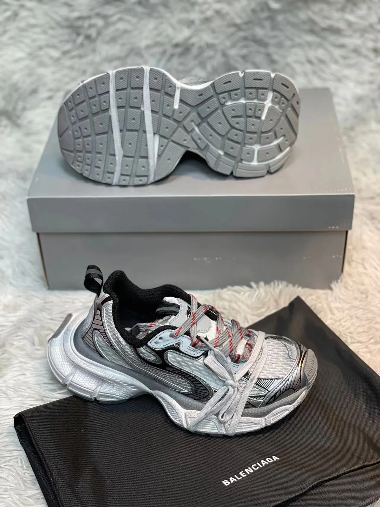 Кроссовки Женские Balenciaga 11567693