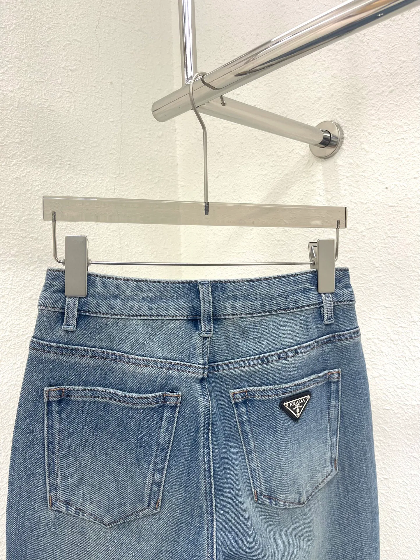 Брюки Женские Prada 13194700