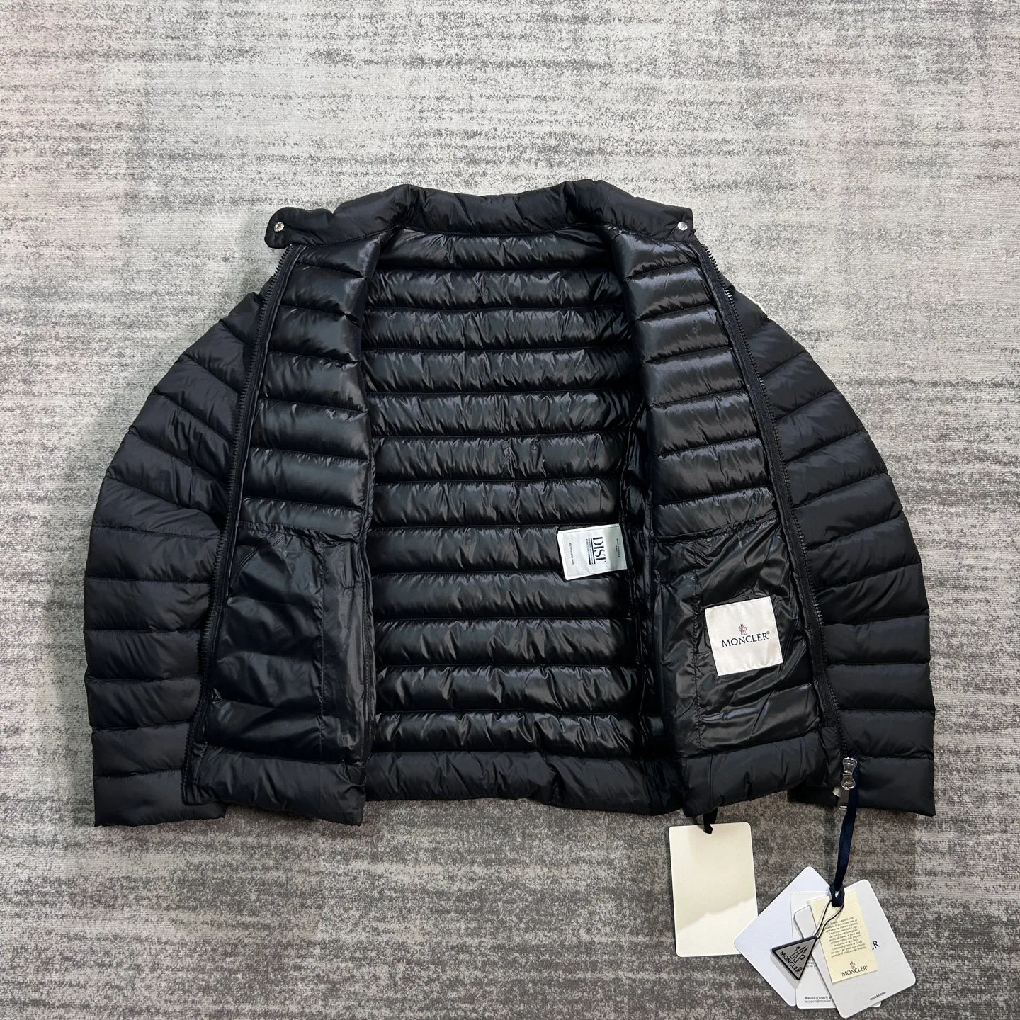 Куртки И Пуховики Женские Moncler 18133832