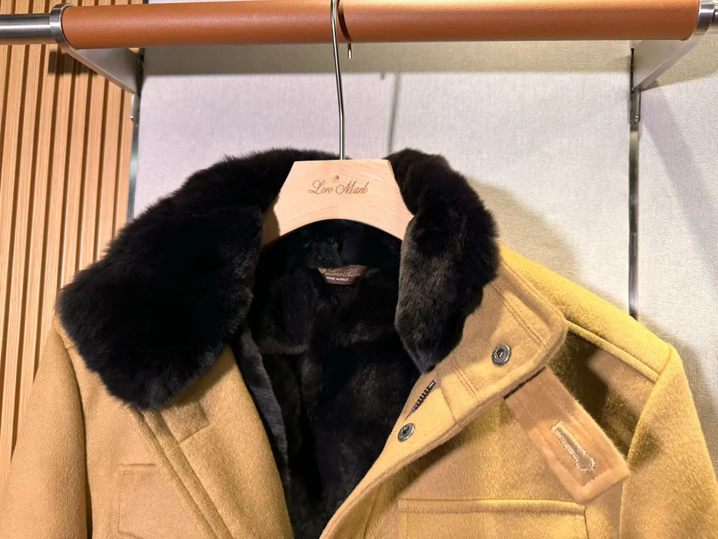 Кожаные Куртки И Дублёнки Мужские Loro Piana 1061838