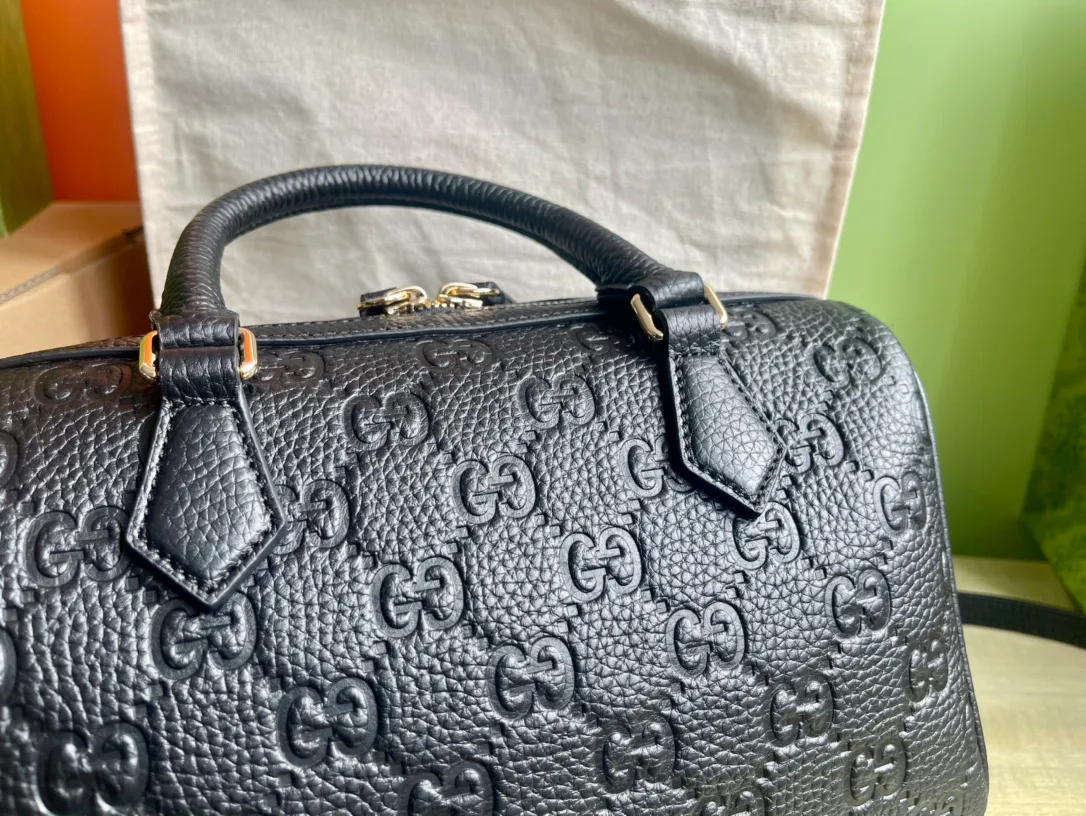 Классические Сумки Женские Gucci 11615582