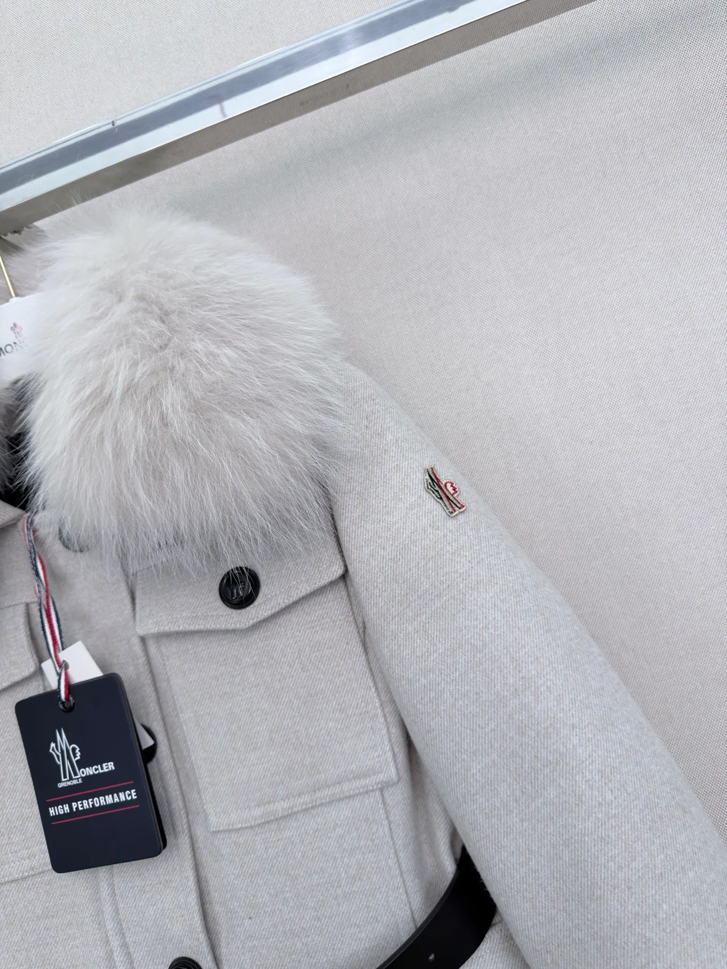 Куртки И Пуховики Женские Moncler 19589672