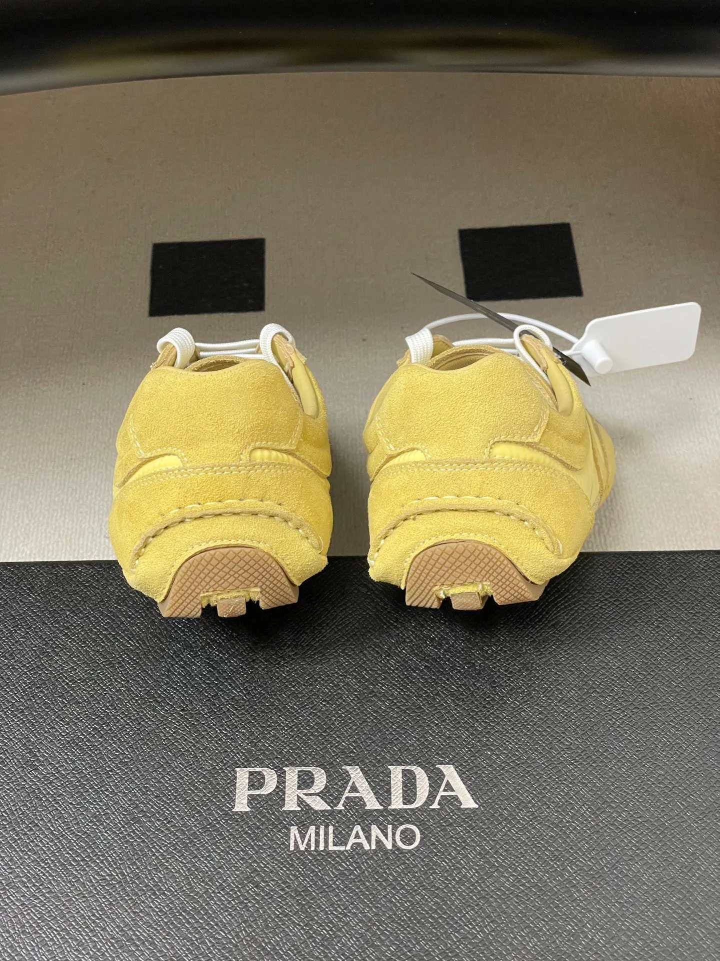 Кроссовки Женские Prada 12880113