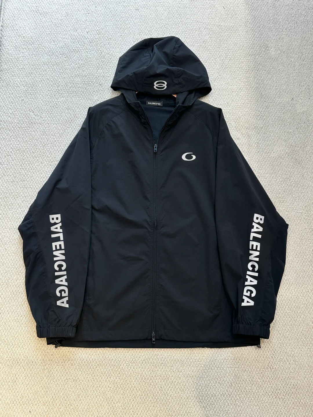 Куртки И Пуховики Женские Balenciaga 12192879