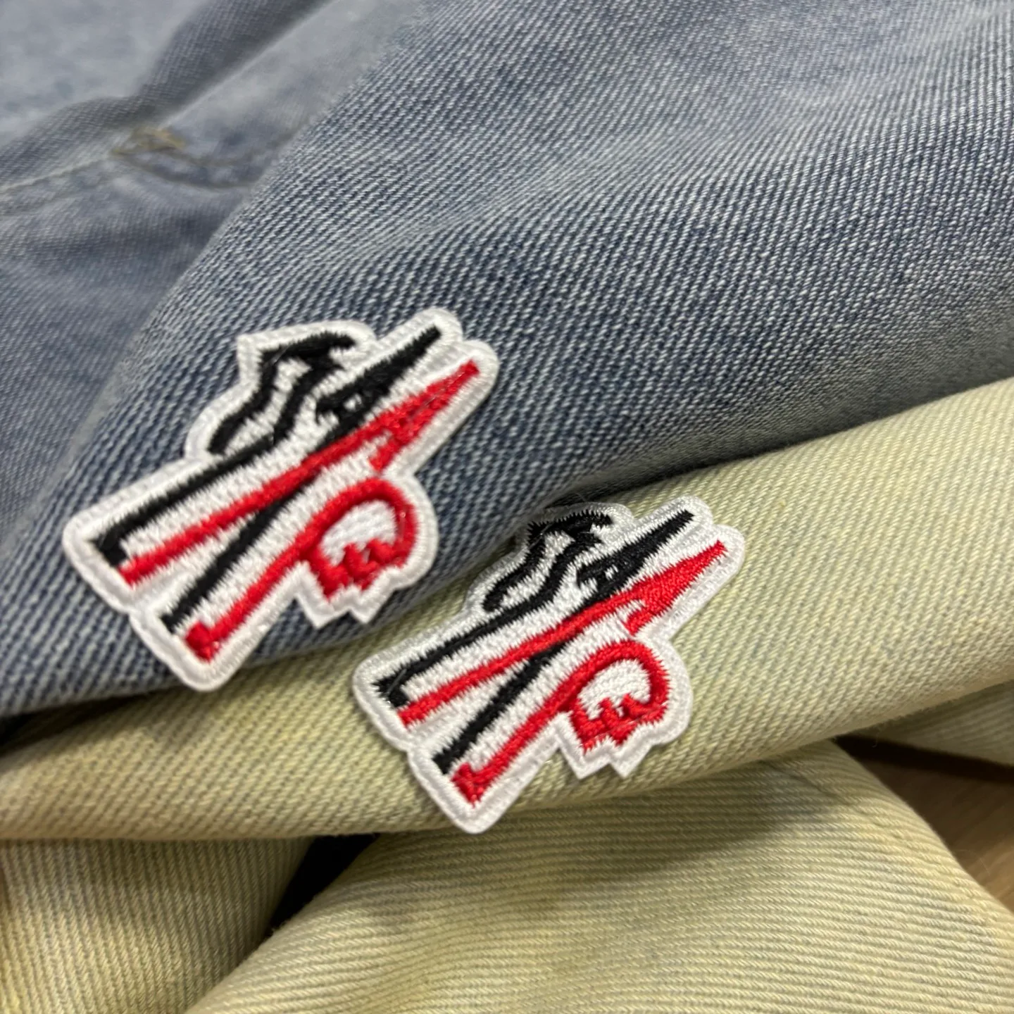 Шорты Мужские Moncler 13474878