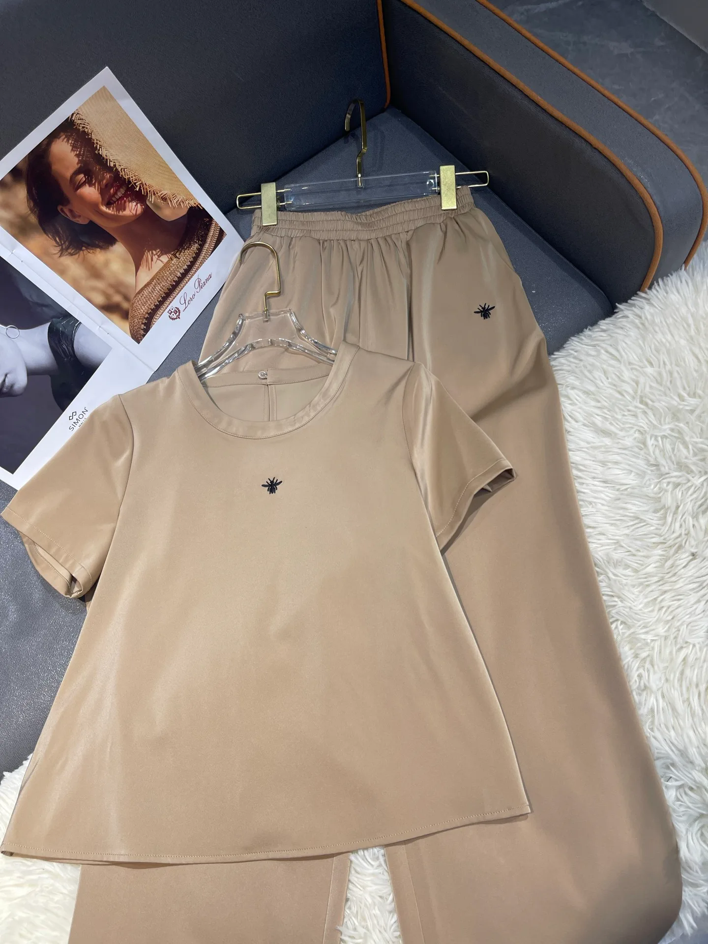 Костюмы Женские Christian Dior 13136558