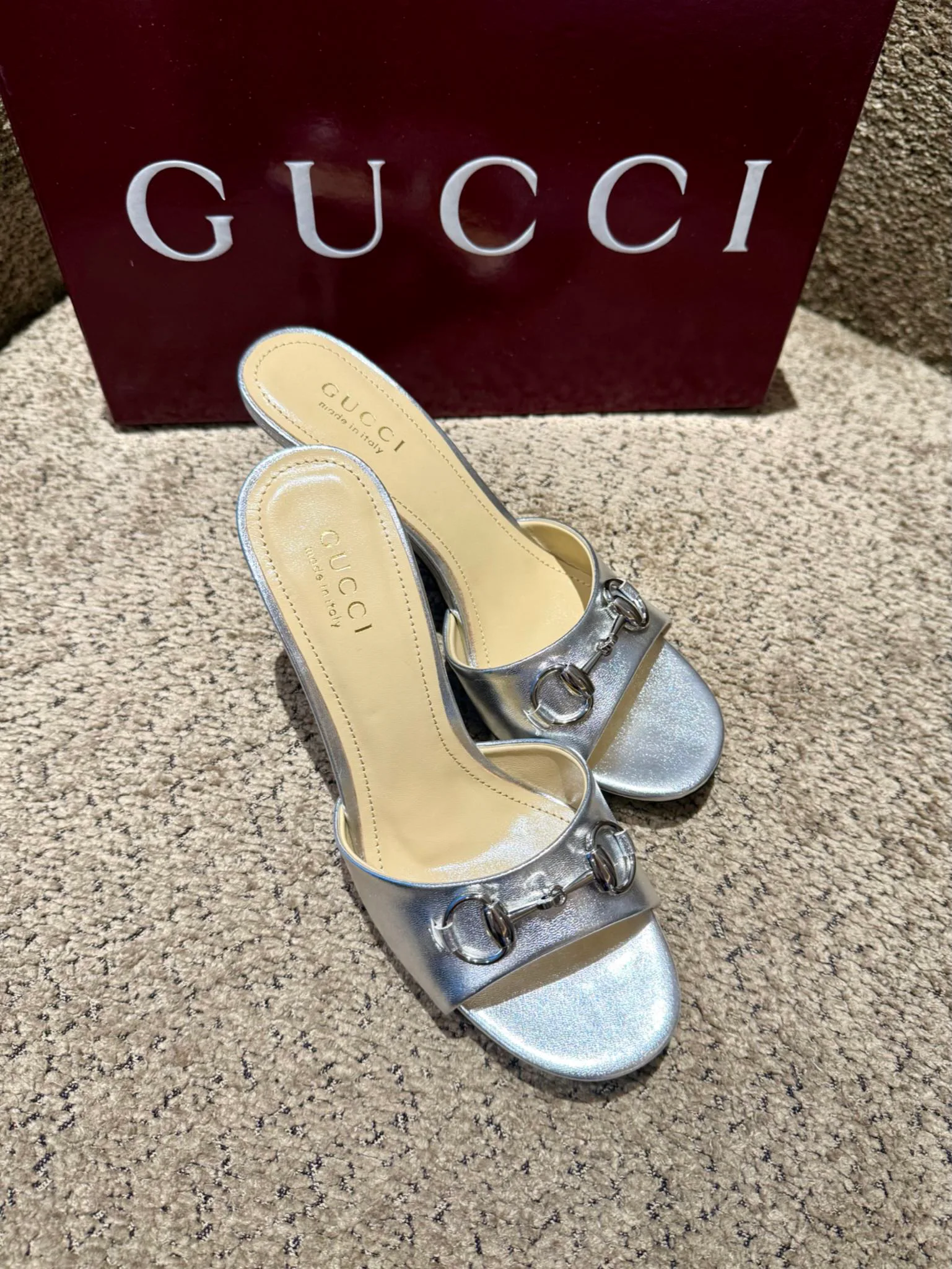 Босоножки Женские Gucci 11693117