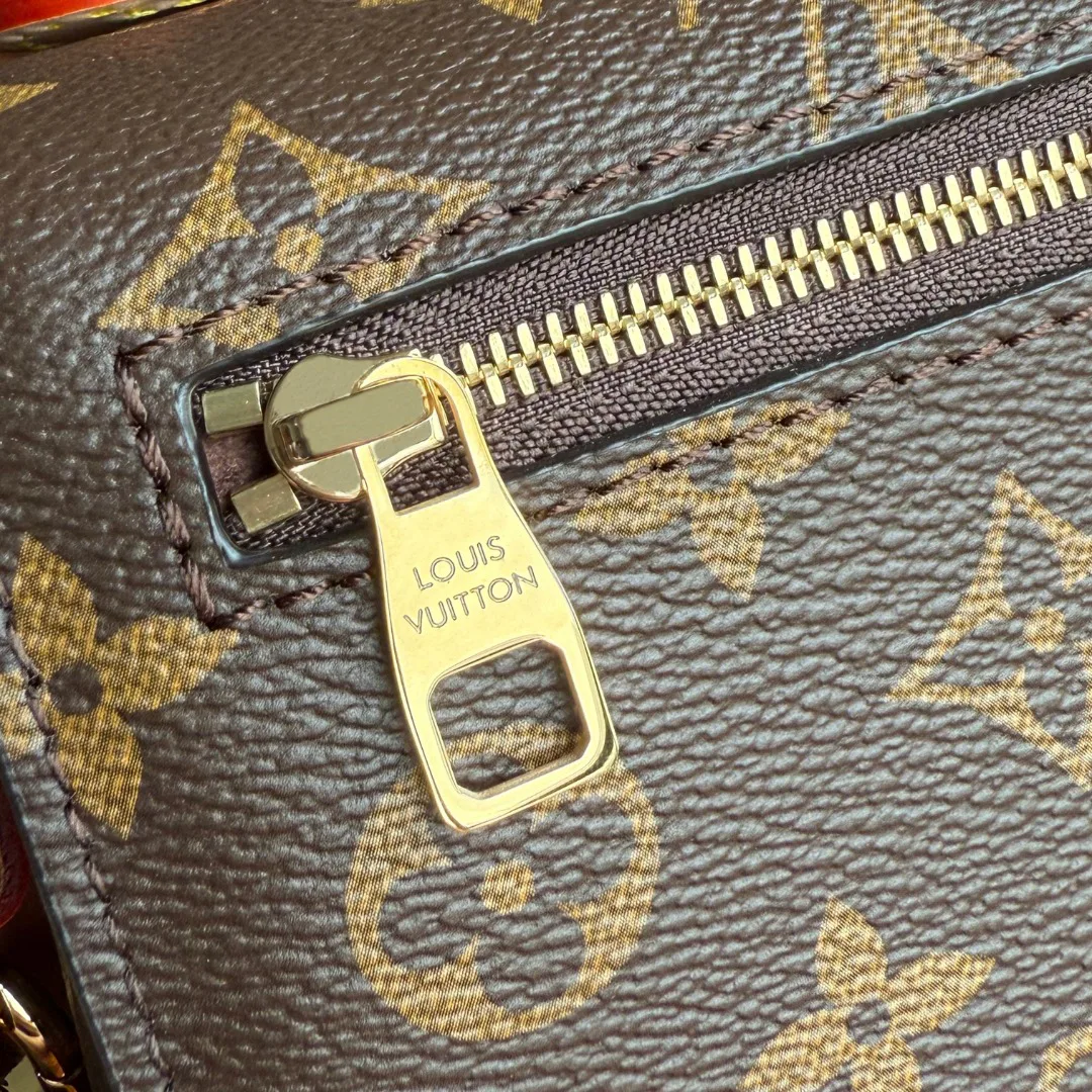 Сумки На Ремне Женские Louis Vuitton 724014