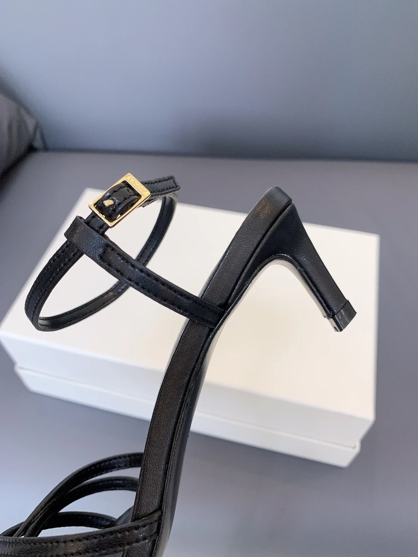 Босоножки Женские Celine 17479009