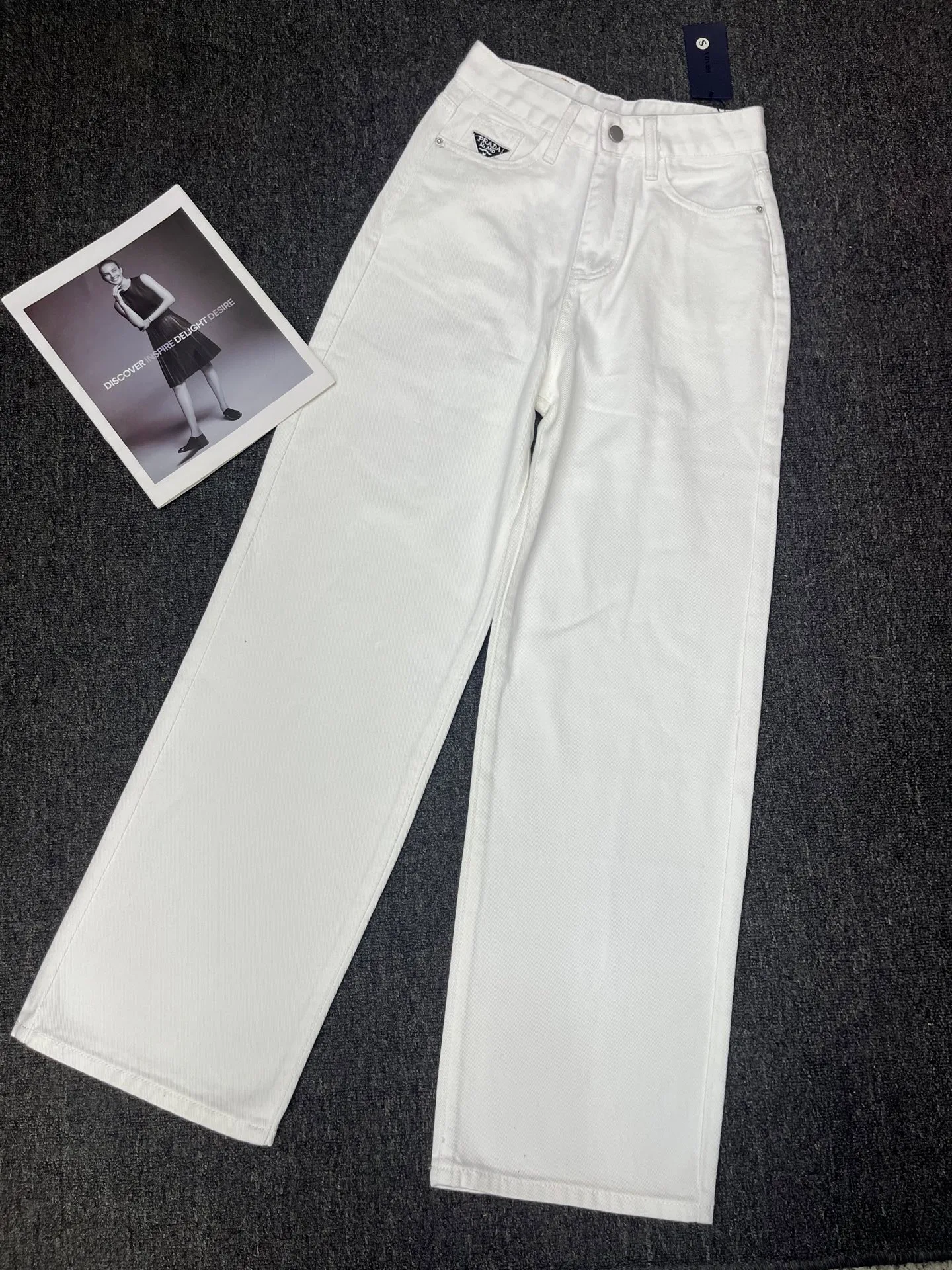 Джинсы Женские Prada 13097016