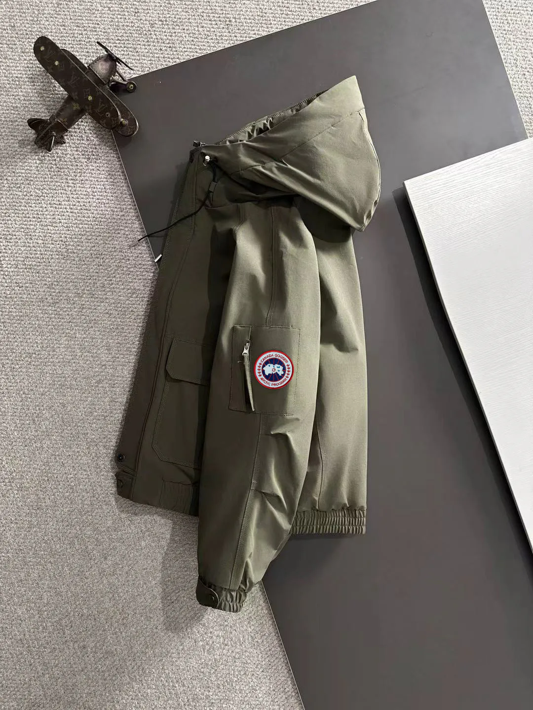 Куртки И Пуховики Мужские Canada Goose 725978