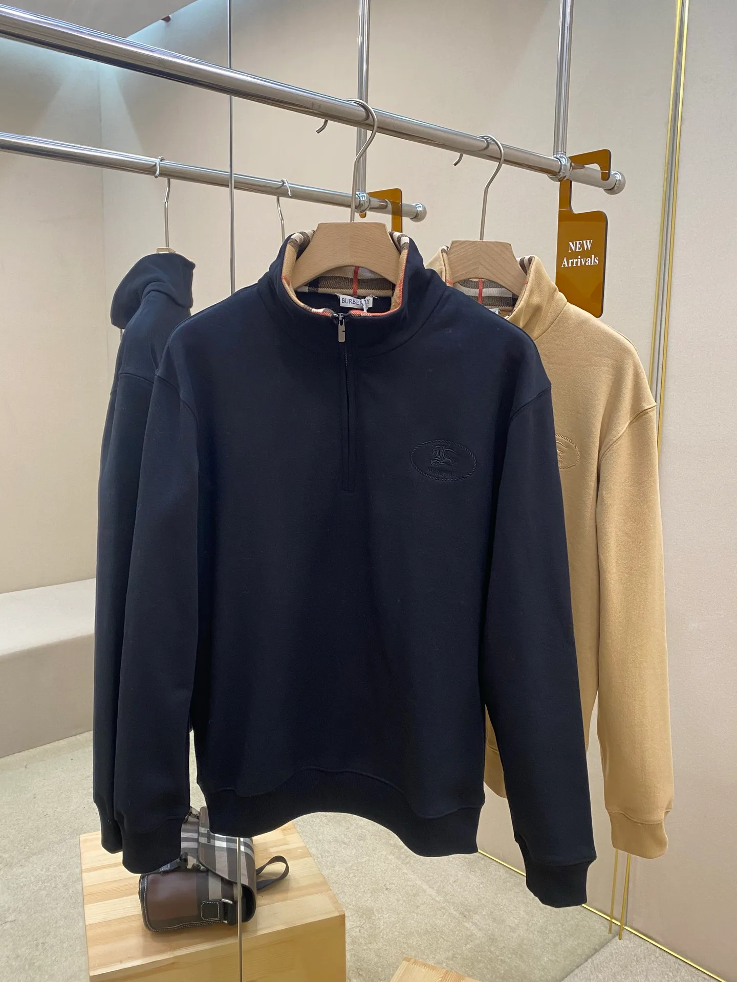 Свитшоты Женские Burberry 123121