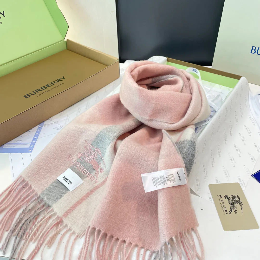 Шарфы Burberry 966171