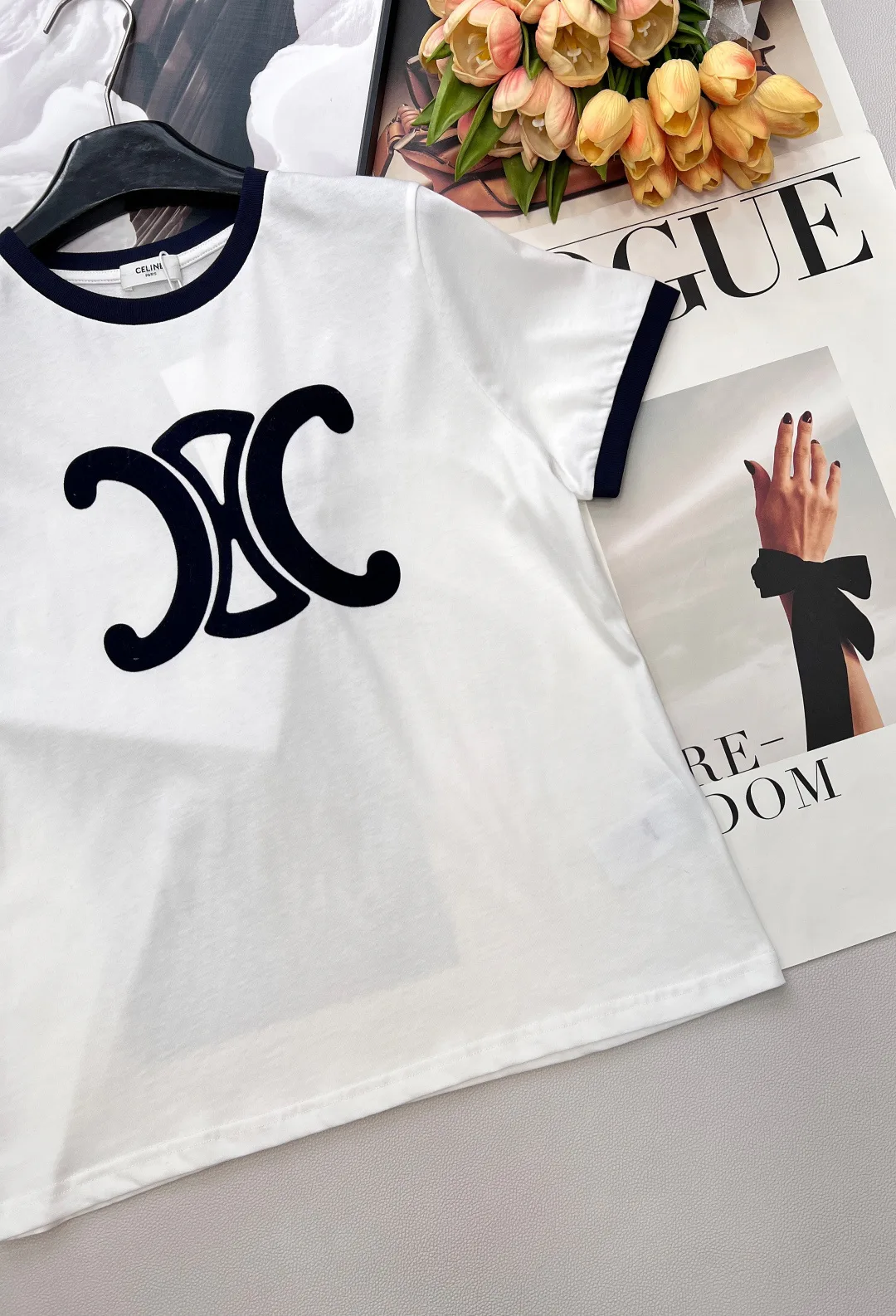 Футболки Женские Celine 12935988