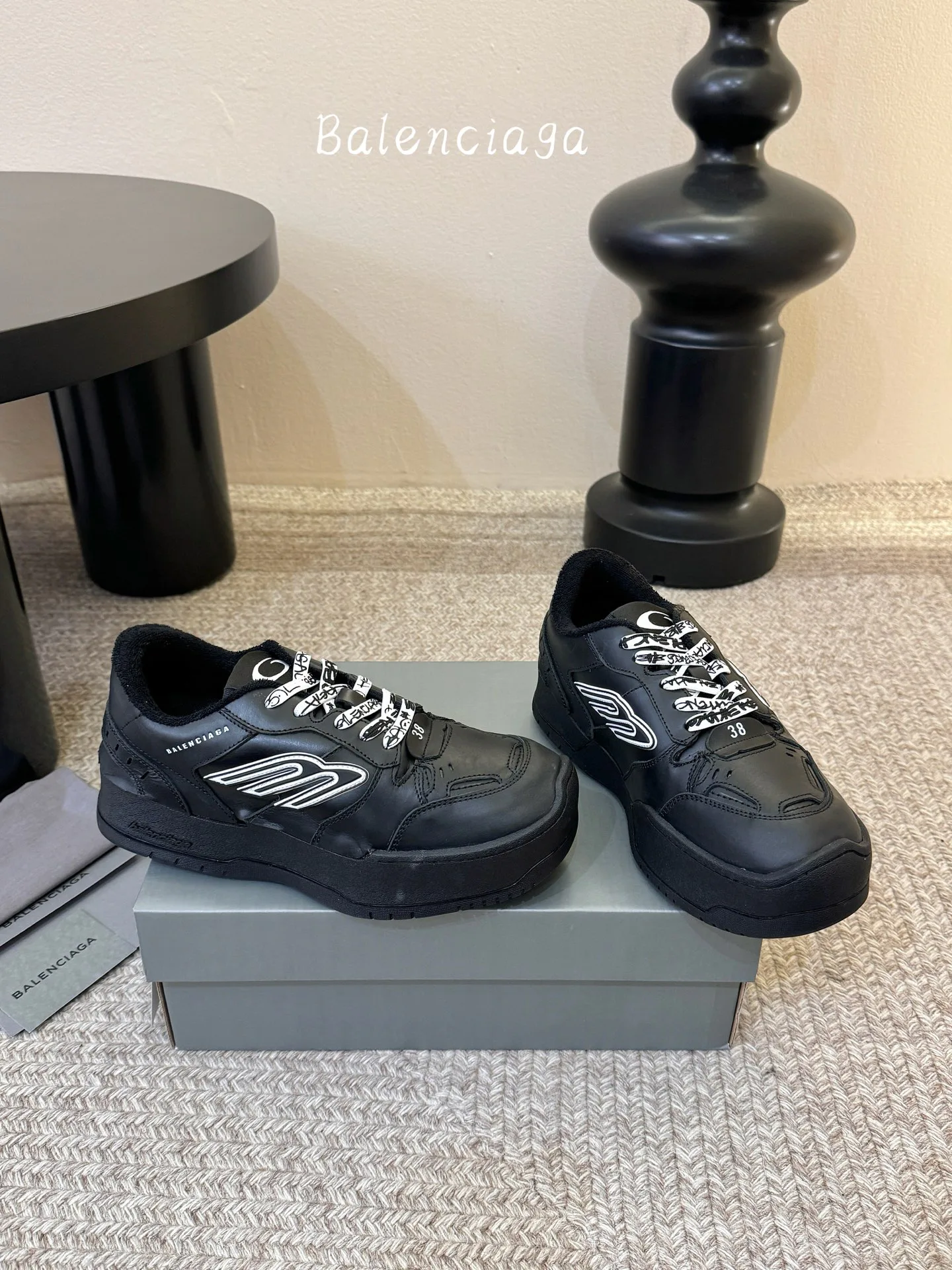 Кроссовки Женские Balenciaga 11238092