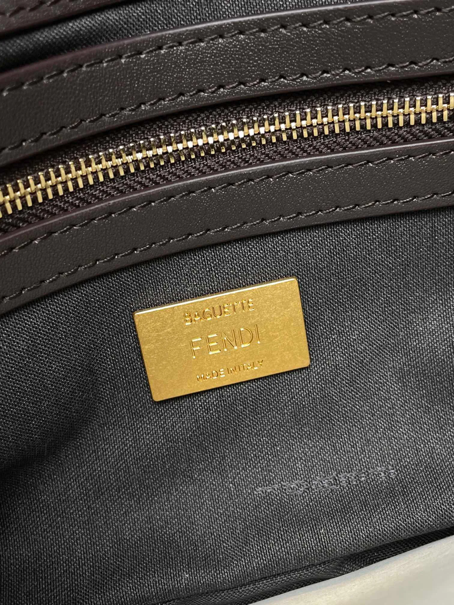 Классические Сумки Женские Fendi 13546251