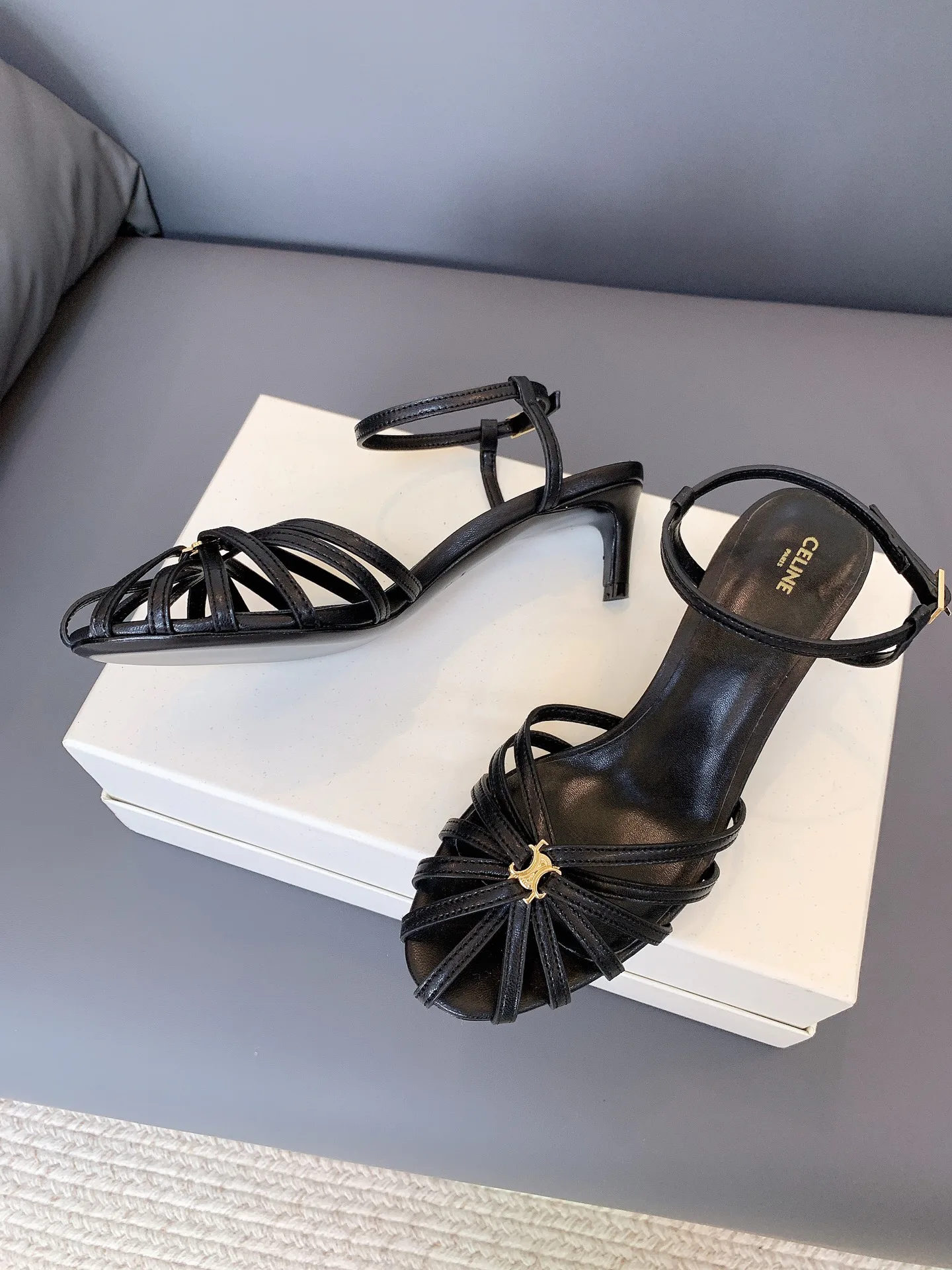 Босоножки Женские Celine 17479009