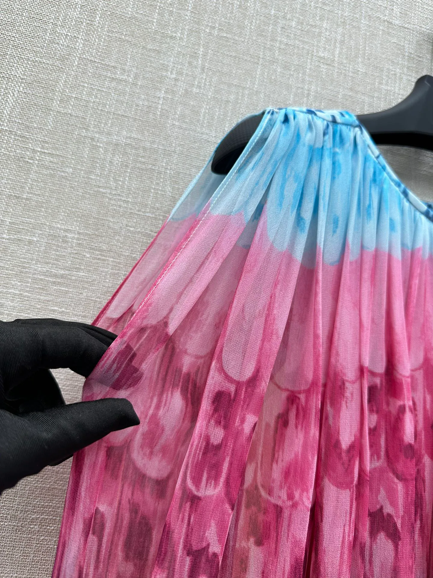 Платья Женские Valentino 9524