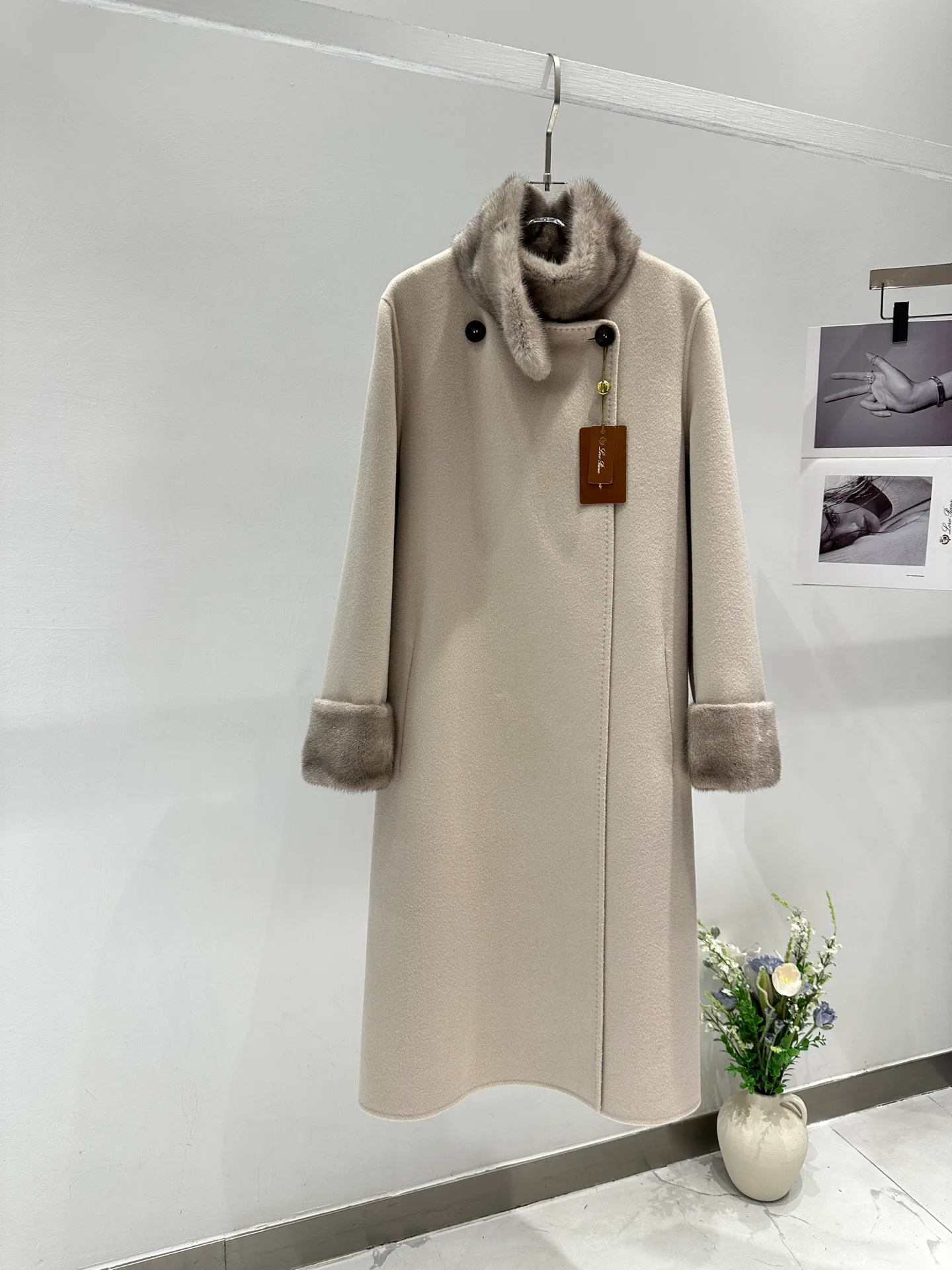 Кожаные Куртки И Дублёнки Женские Loro Piana 4545389