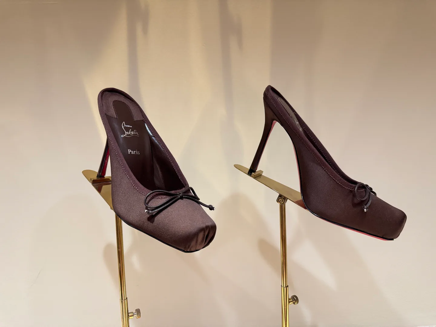Туфли Женские Christian Louboutin 5737591
