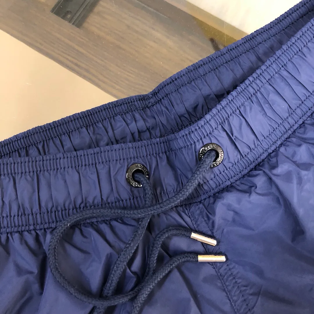 Шорты Мужские Moncler 11239095