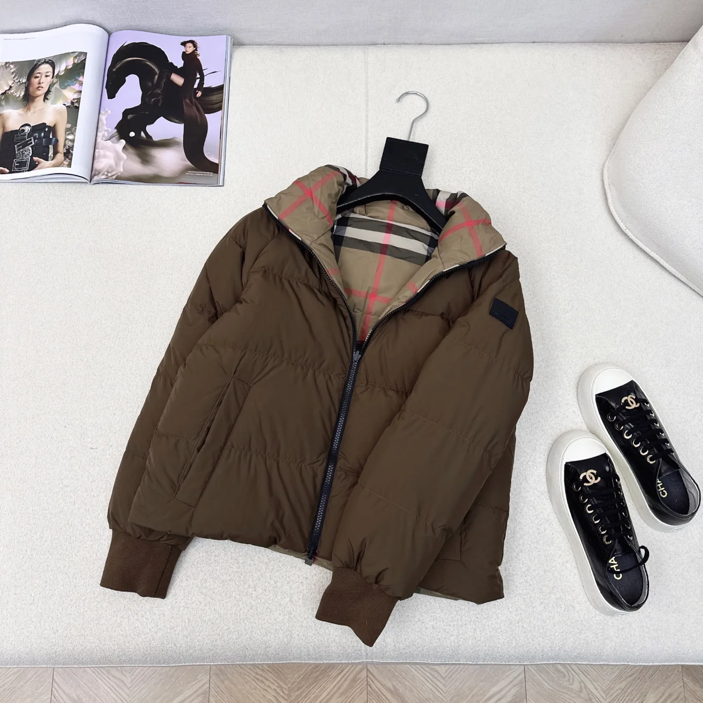 Куртки И Пуховики Женские Burberry 18043113